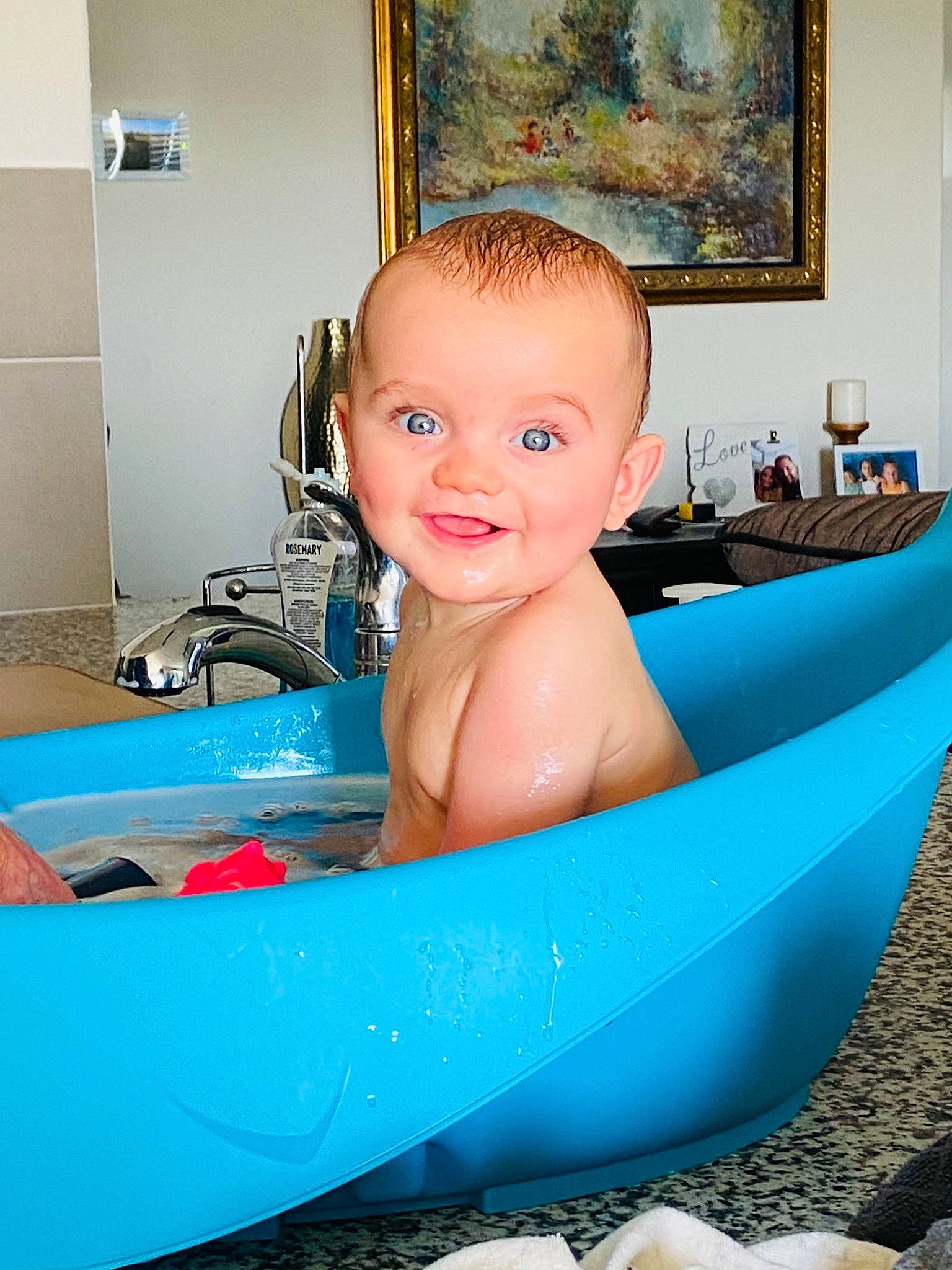 Cason is registered to the contest to win money with this photo: baby_bathing, bathing, bathroom, bathtub, blue, chest, child, electric_blue, eye, fun, happy, joy, leisure, paint, person, picture_frame, plumbing_fixture, product, smile, summer