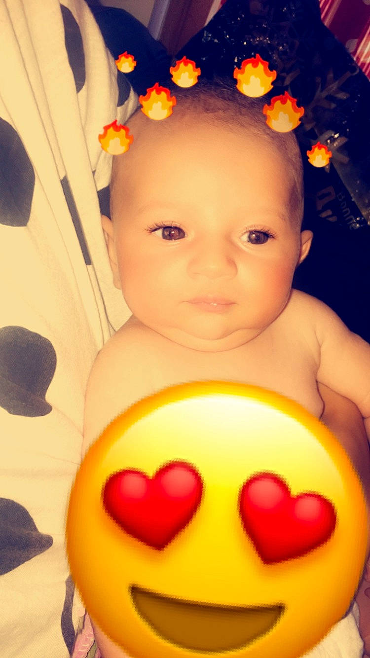 Shayna a rejoint le concours — aidez-le/la à gagner de superbes lots ! baby, beauty, cheek, child, eye, face, facial_expression, fun, head, lip, mouth, nose, organ, person, photography, pink, red, skin, smile, toddler