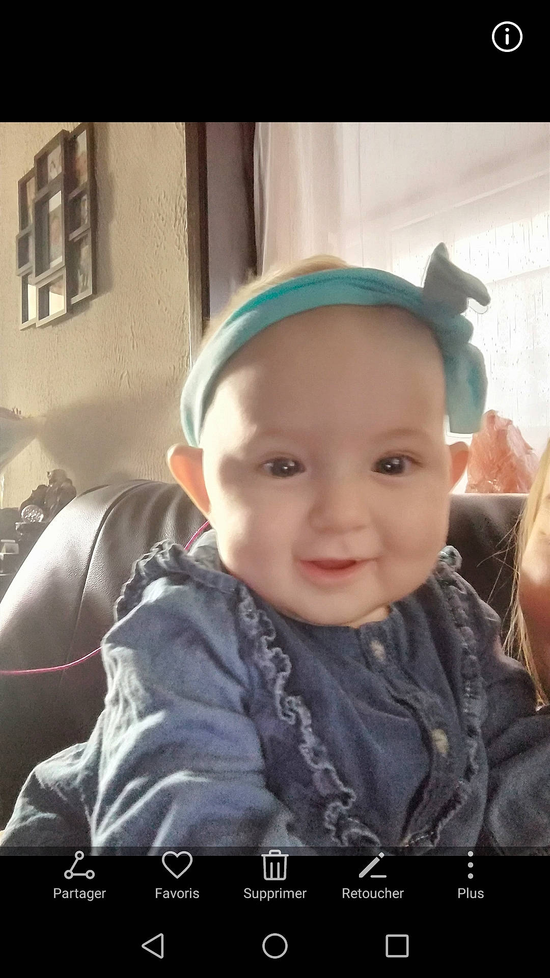 Olivia participe au concours pour gagner de l'argent avec cette photo : baby, cheek, child, cool, ear, face, facial_expression, forehead, happy, head, headgear, person, photo_caption, photography, smile, snapshot, toddler