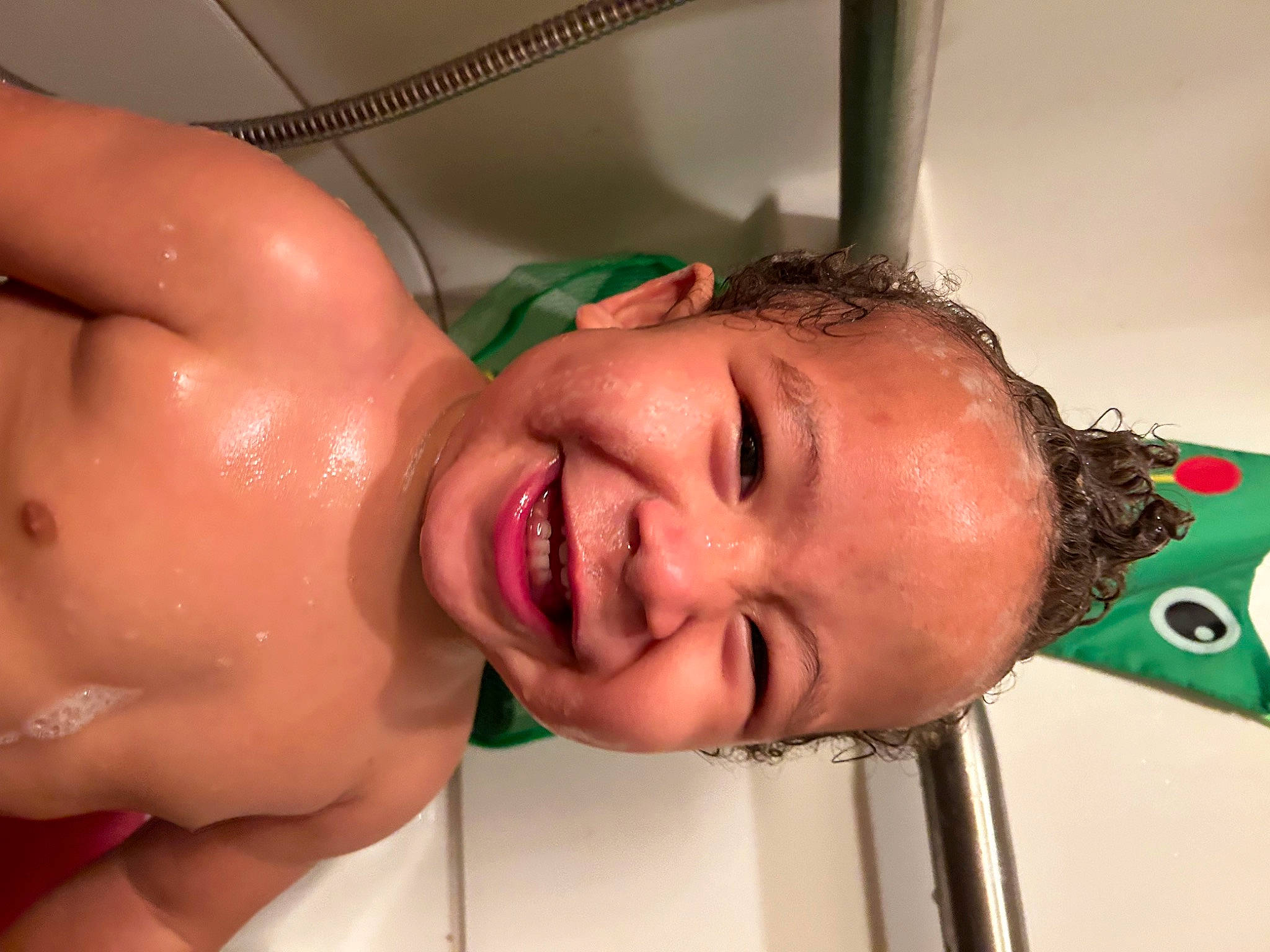 Kingston joined the competition — help win amazing prizes! arm, cheek, chin, ear, eye, eyebrow, eyelash, facial_expression, forehead, hair, hairstyle, human_body, joy, lip, mouth, muscle, neck, nose, person, skin