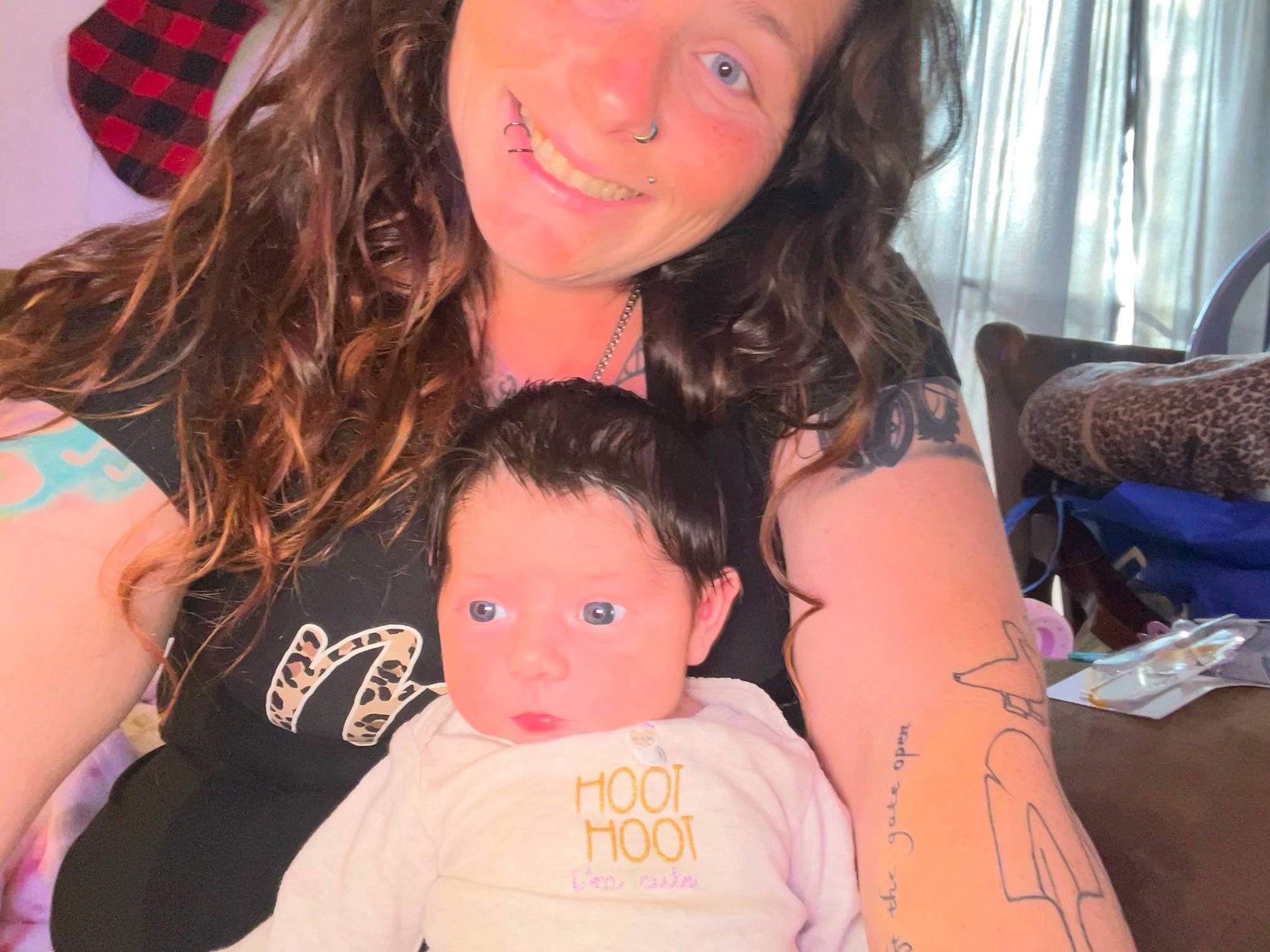 Hadley is registered to the contest to win money with this photo: arm, cheek, chin, eye, eyelash, face, facial_expression, finger, hair, hairstyle, happy, head, iris, joy, lip, mouth, neck, nose, organ, person