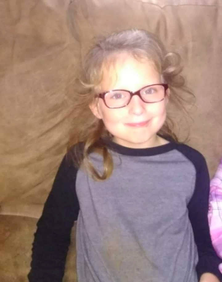 Annalynn is registered to the contest to win money with this photo: blond, child, ear, eyewear, face, forehead, fun, glasses, hair, hairstyle, joy, person, smile, toddler, vision_care
