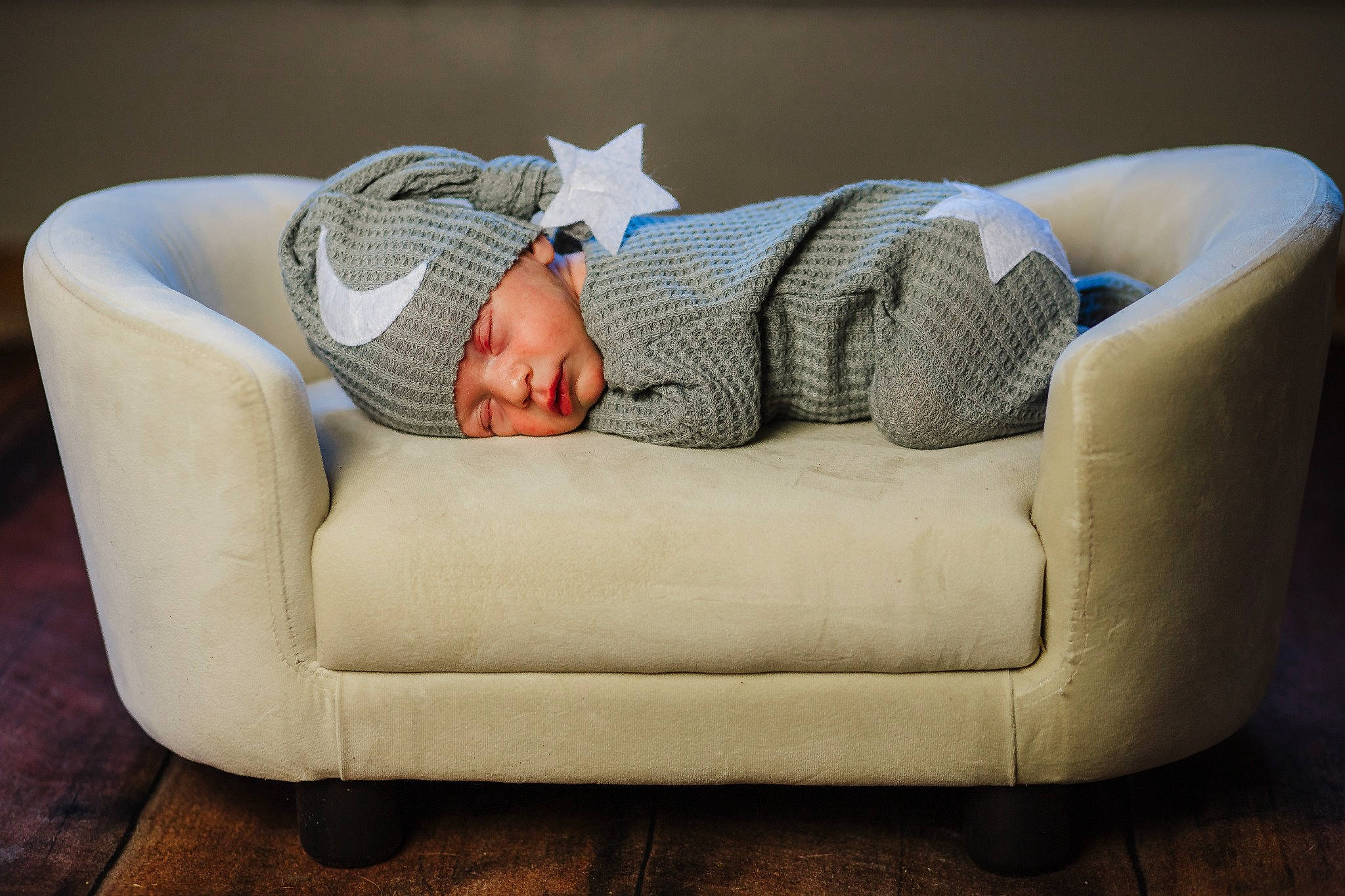 Kasen joined the competition — help win amazing prizes! comfort, couch, eyewear, fashion_accessory, flash_photography, flooring, fur, furniture, headwear, leisure, linens, living_room, outdoor_furniture, person, portrait_photography, rectangle, room, sitting, sofa_bed, studio_couch