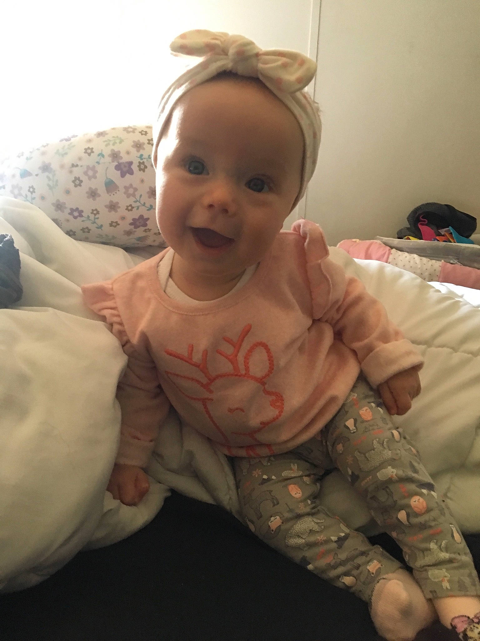 Kamilla is registered to the contest to win money with this photo: arm, baby, cheek, child, ear, eye, face, head, mouth, nose, person, skin, smile, thumb, toddler