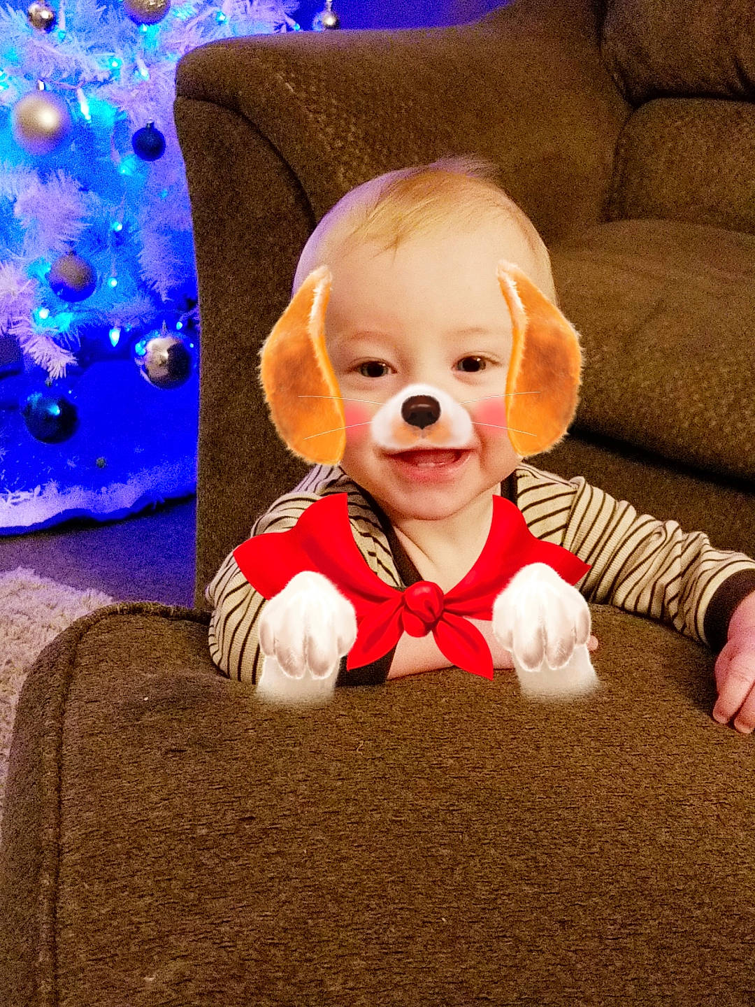 Caden is registered to the contest to win money with this photo: child, christmas, fun, girl, holiday, product, skin, toddler