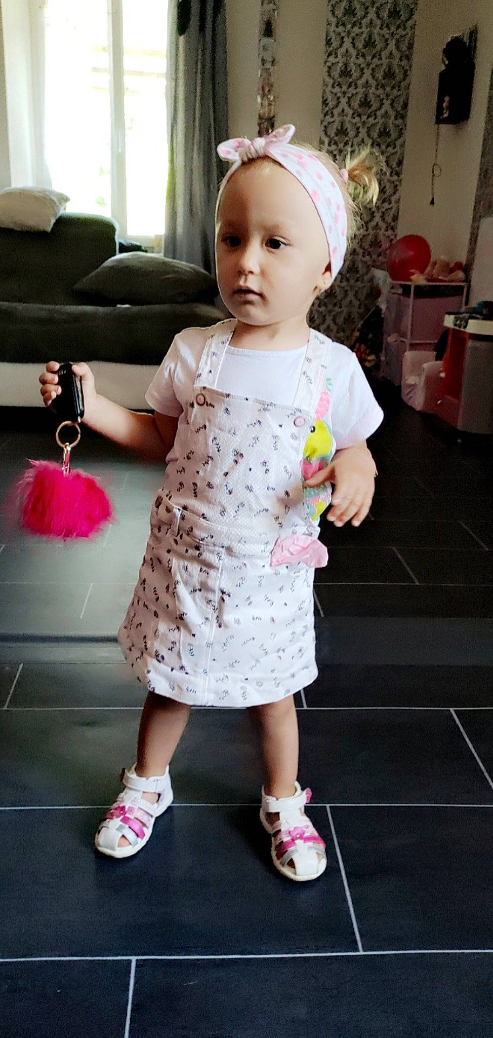 Lyla a rejoint le concours — aidez-le/la à gagner de superbes lots ! baby, baby_toddler_clothing, beauty, cap, child, dress, facial_expression, happy, magenta, pattern, person, pink, purple, shoe, shoulder, skin, sleeve, snapshot, sneakers, toddler