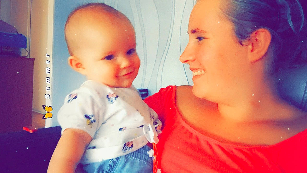 Bianca participe au concours pour gagner de l'argent avec cette photo : baby, cheek, child, ear, face, forehead, fun, happy, head, joy, neck, nose, person, skin, smile, toddler