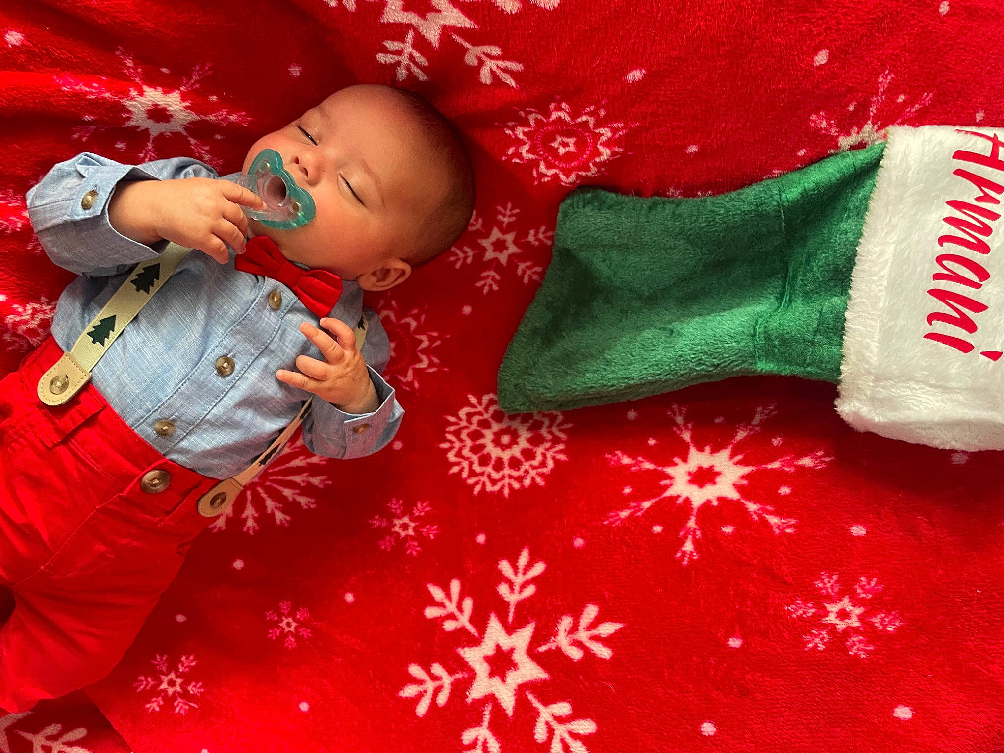 Armani joined the competition — help win amazing prizes! baby, baby_toddler_clothing, carmine, child, christmas, comfort, design, event, font, fun, happy, holiday, linens, pattern, person, red, room, sleeve, t_shirt, textile