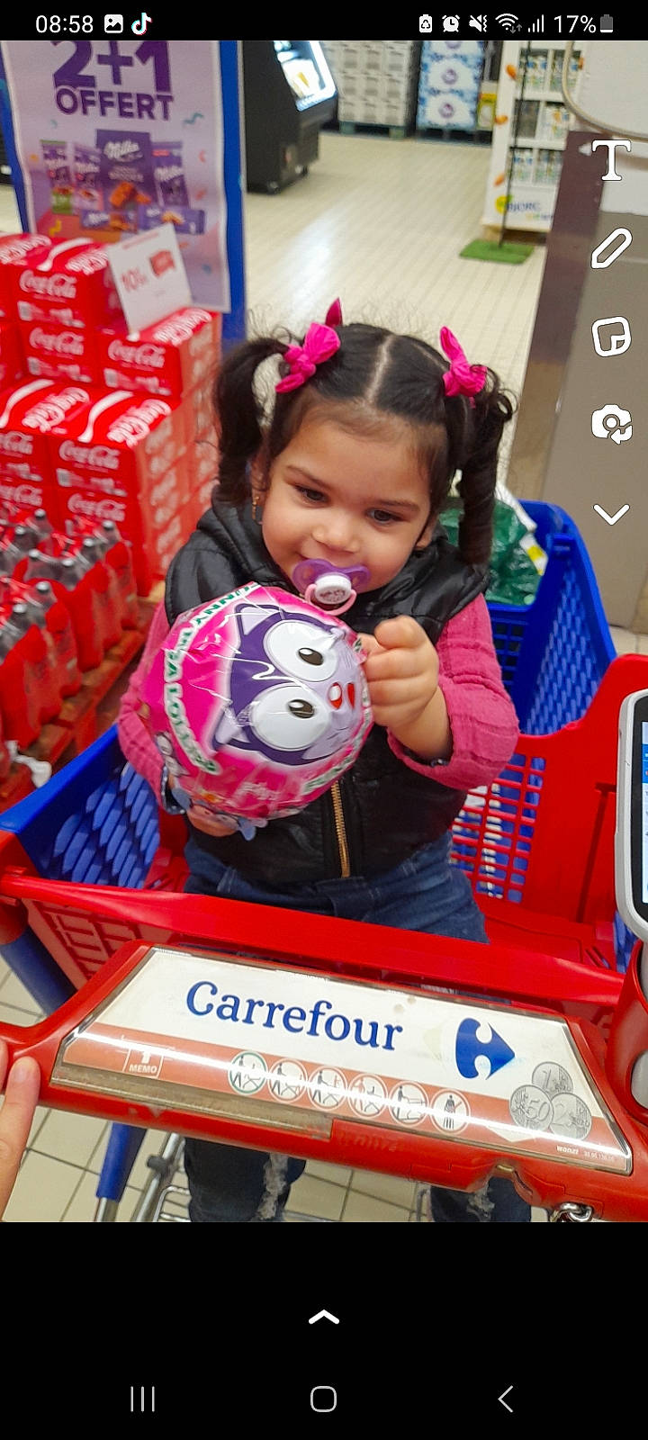 Mirana a rejoint le concours — aidez-le/la à gagner de superbes lots ! carmine, child, event, fun, fur, happy, joy, leisure, person, play, product, recreation, stuffed_toy, toddler, toy