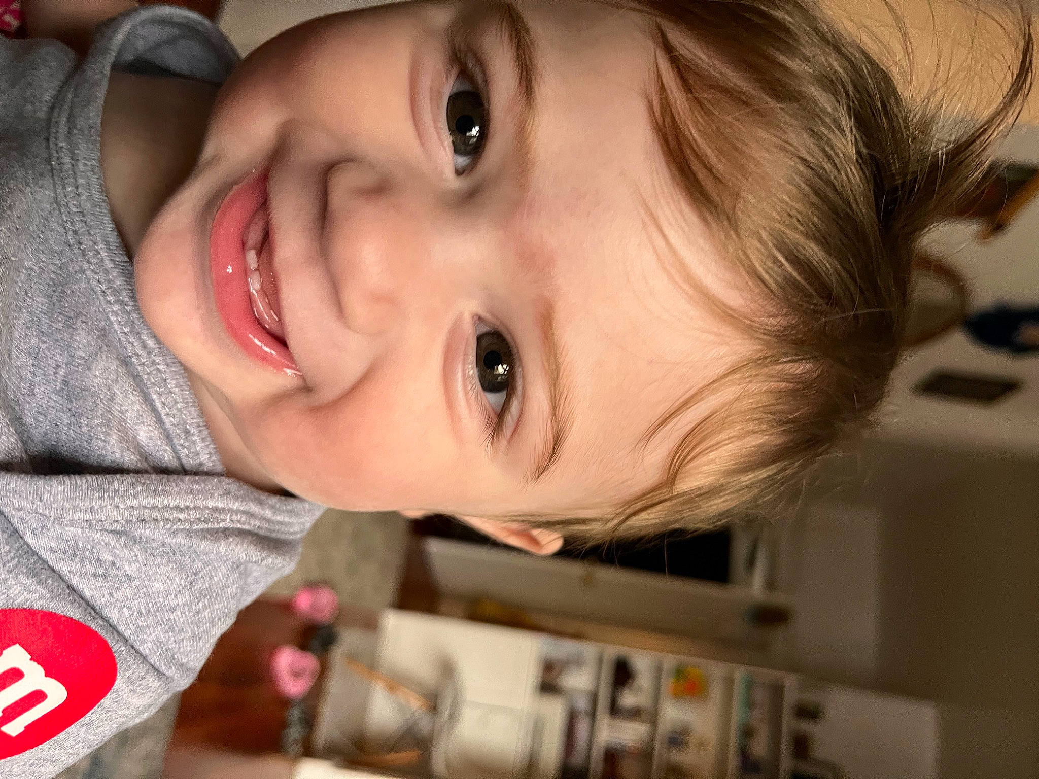 Milan is registered to the contest to win money with this photo: cheek, chin, cool, eye, eyebrow, eyelash, face, flash_photography, forehead, happy, head, iris, jaw, joy, lip, mouth, neck, nose, person, skin