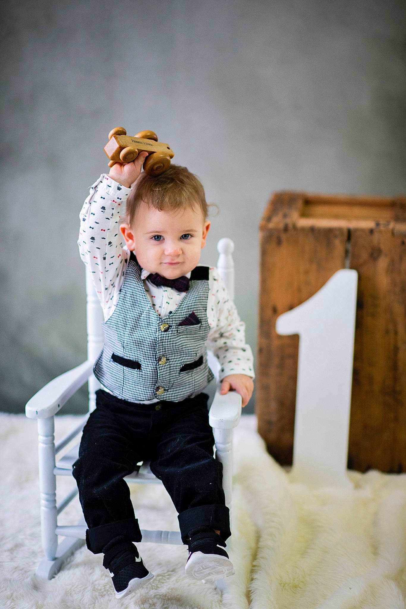 Atticus joined the competition — help win amazing prizes! baby, baby_toddler_clothing, child_model, family, flash_photography, freezing, human, love, person, photo_shoot, playing_with_kids, portrait_photography, snow, stock_photography, toddler, winter