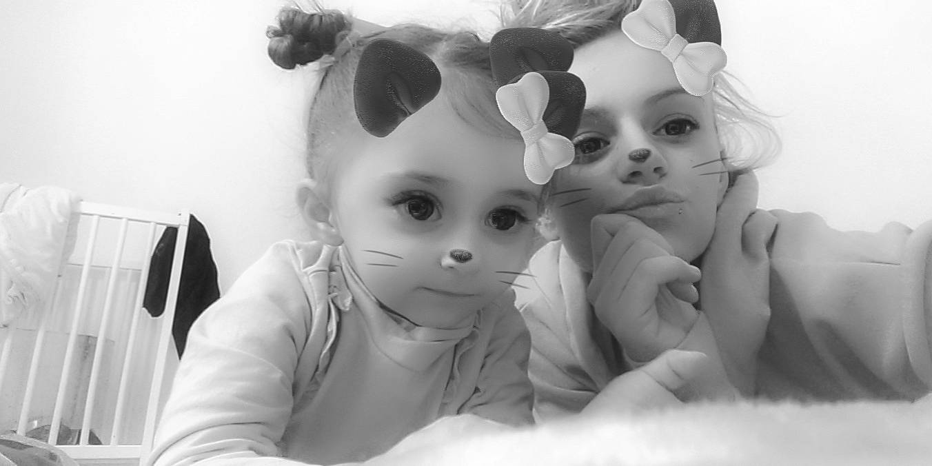 Miléna a rejoint le concours — aidez-le/la à gagner de superbes lots ! baby, black_and_white, cheek, child, eye, eyebrow, face, hair, hairstyle, head, monochrome, monochrome_photography, nose, people, person, photograph, photography, skin, snapshot, toddler