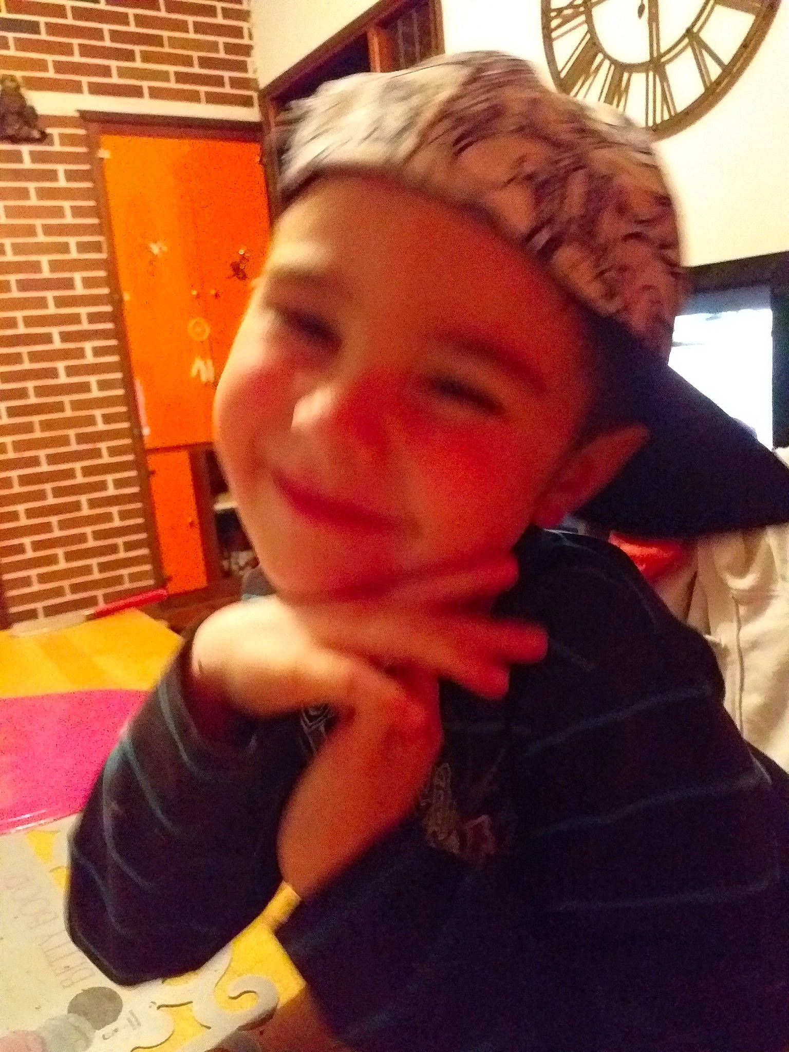 Nollan participe au concours pour gagner de l'argent avec cette photo : cheek, cool, ear, eye, eyelash, face, finger, forehead, fun, gesture, happy, head, headwear, jaw, joy, lip, mouth, nose, organ, person