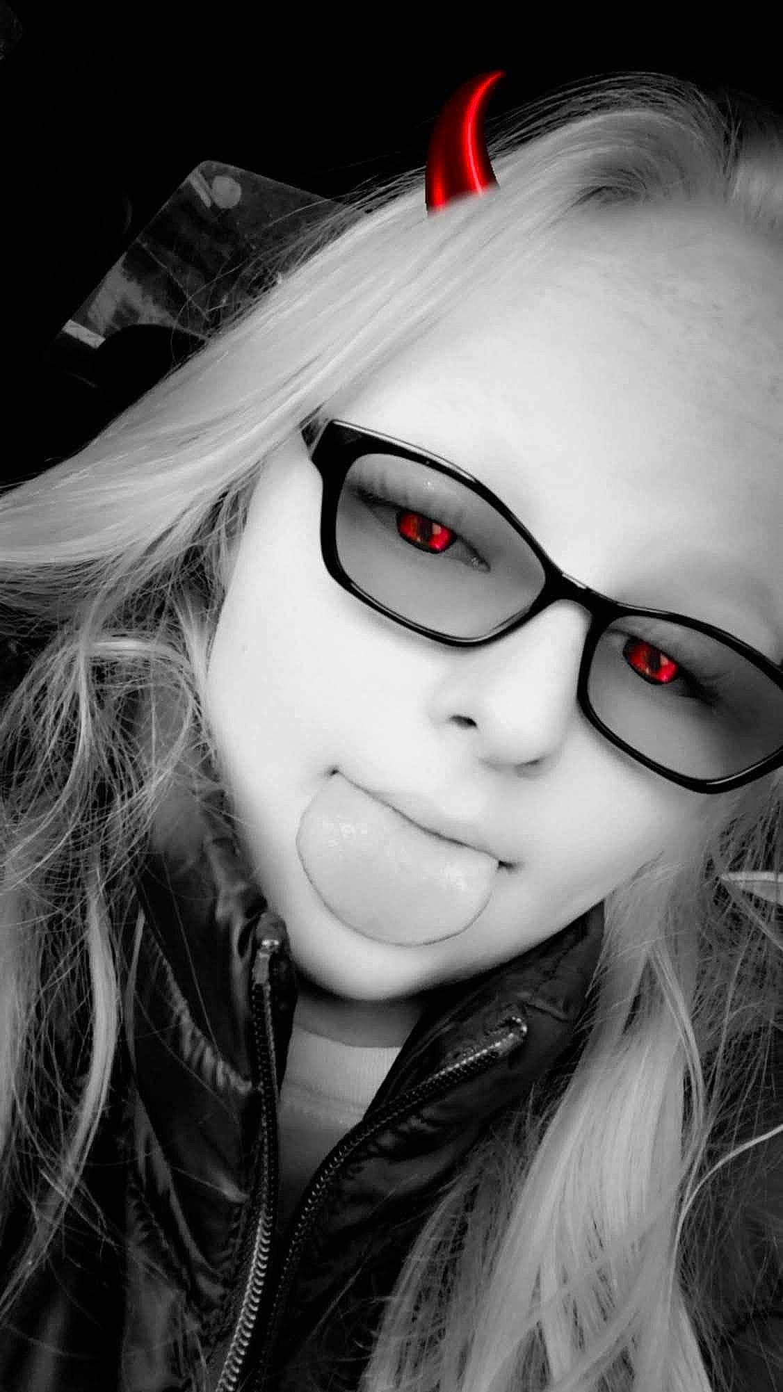 Sherlynn is registered to the contest to win money with this photo: black, black_and_white, black_hair, chin, cool, ear, eyebrow, eyelash, eyewear, flash_photography, glasses, grey, iris, jaw, lip, lipstick, mouth, nose, person, skin