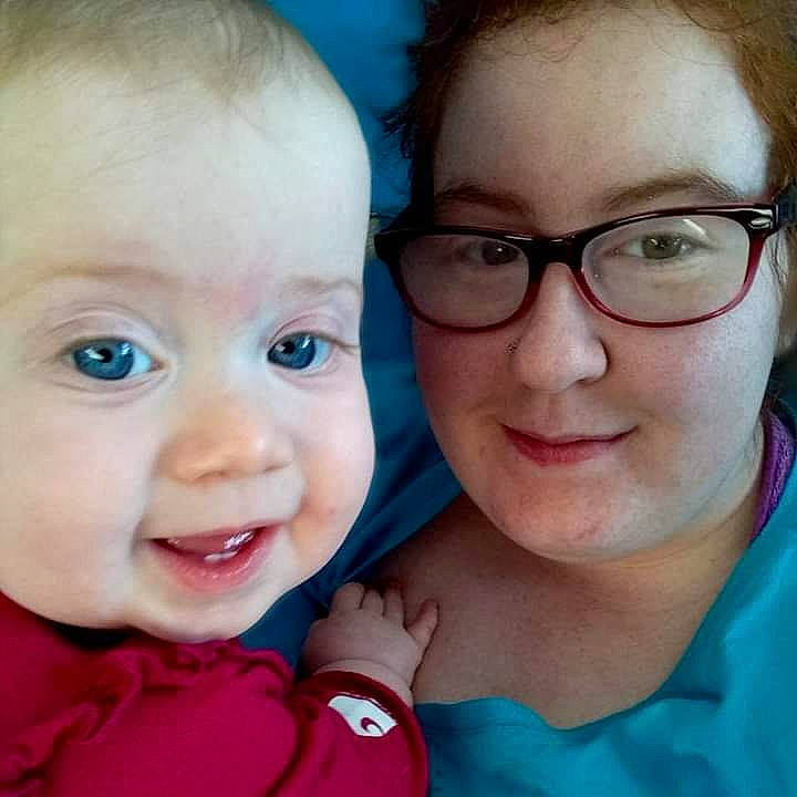 Mercy is registered to the contest to win money with this photo: cheek, chin, cool, ear, eye, eyebrow, facial_expression, gesture, glasses, happy, human, iris, joy, lip, mammal, mouth, nose, organ, person, skin