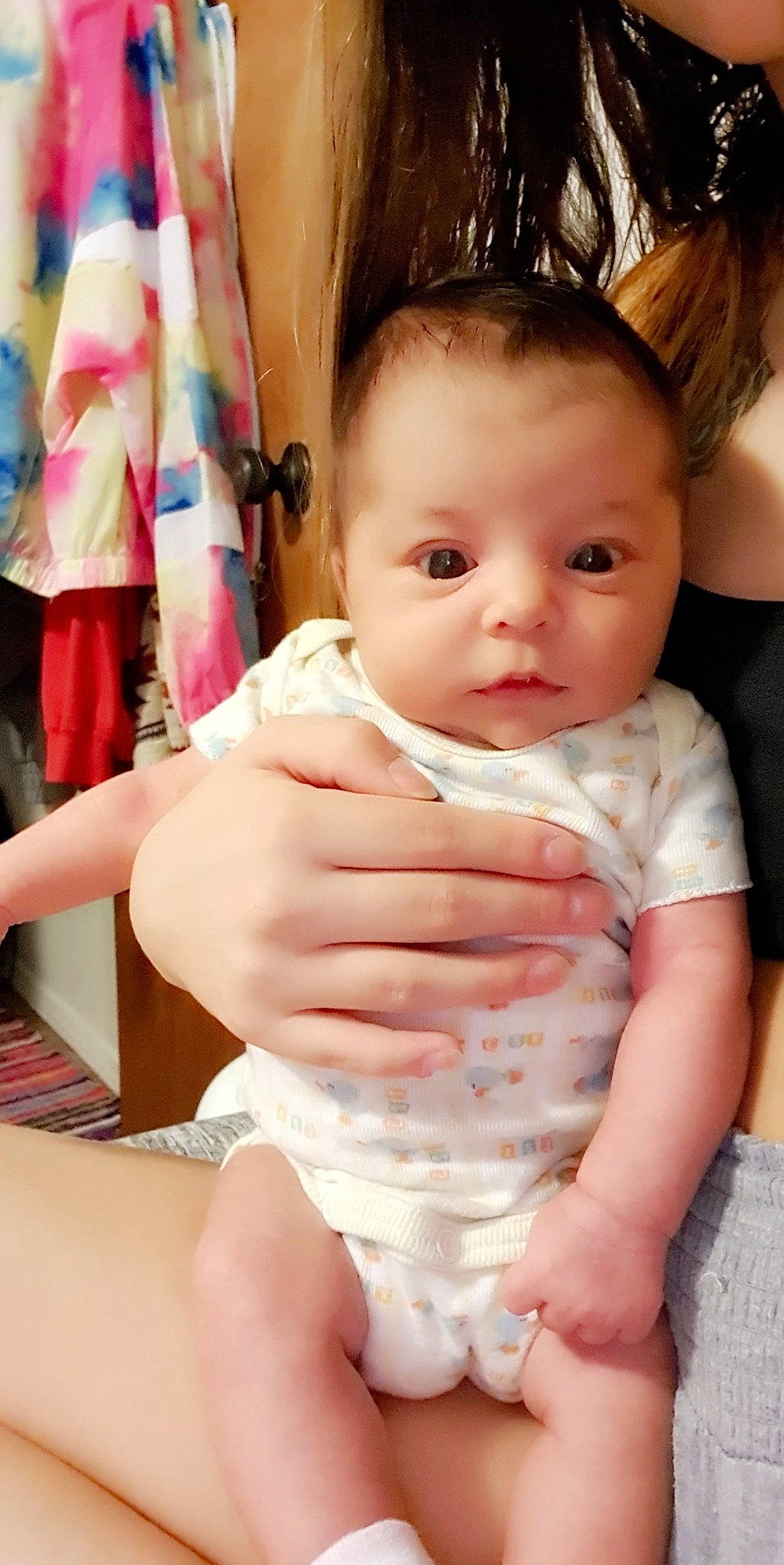 Haizley is registered to the contest to win money with this photo: baby, beauty, cheek, child, eye, face, finger, gesture, hand, head, iris, lip, mouth, nose, person, pink, skin, smile, thumb, toddler