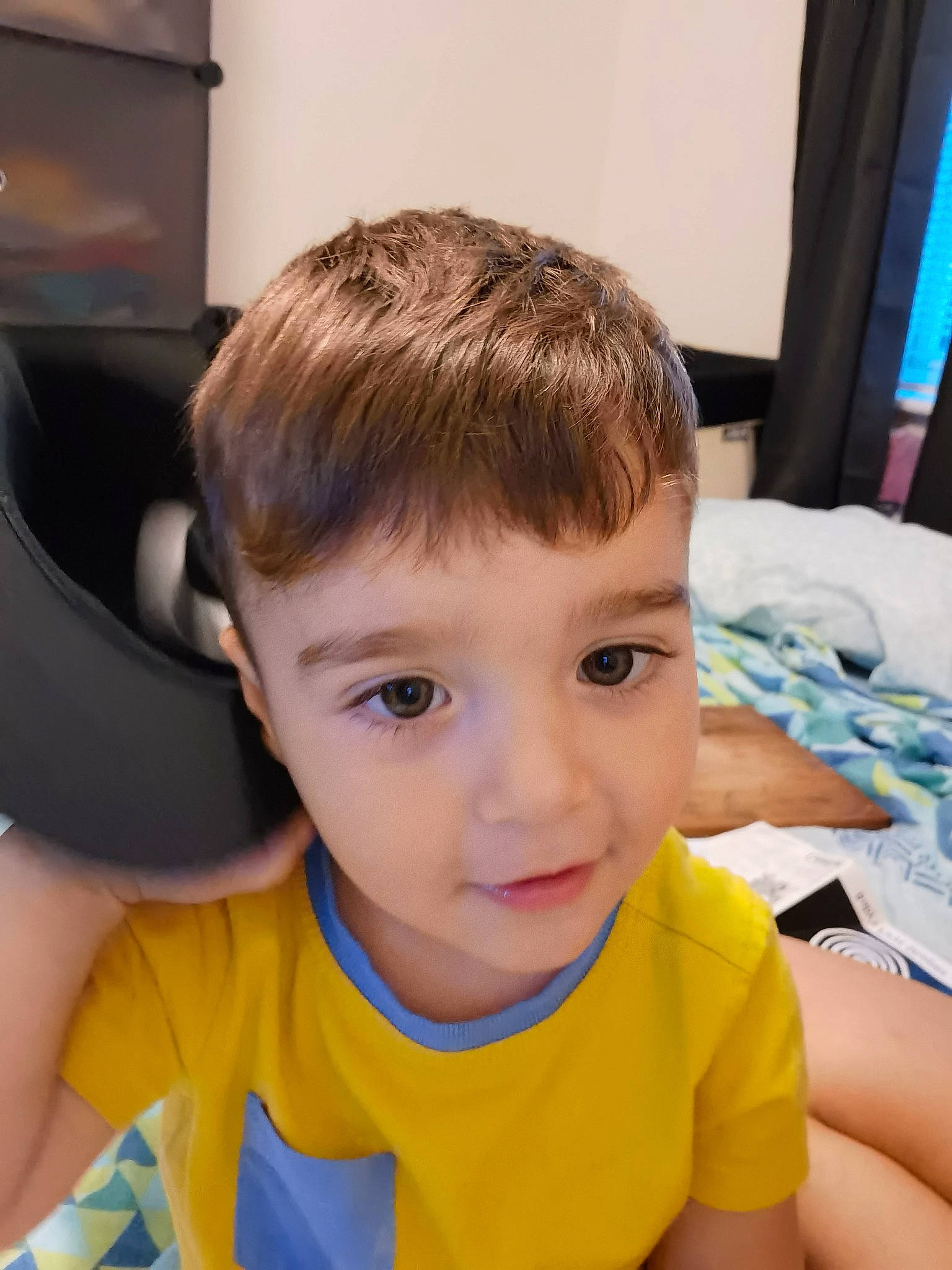 Matei is registered to the contest to win money with this photo: arm, cheek, chin, cool, ear, eye, eyebrow, eyelash, forehead, fun, hairstyle, happy, iris, mouth, neck, nose, person, shoulder, skin, t_shirt