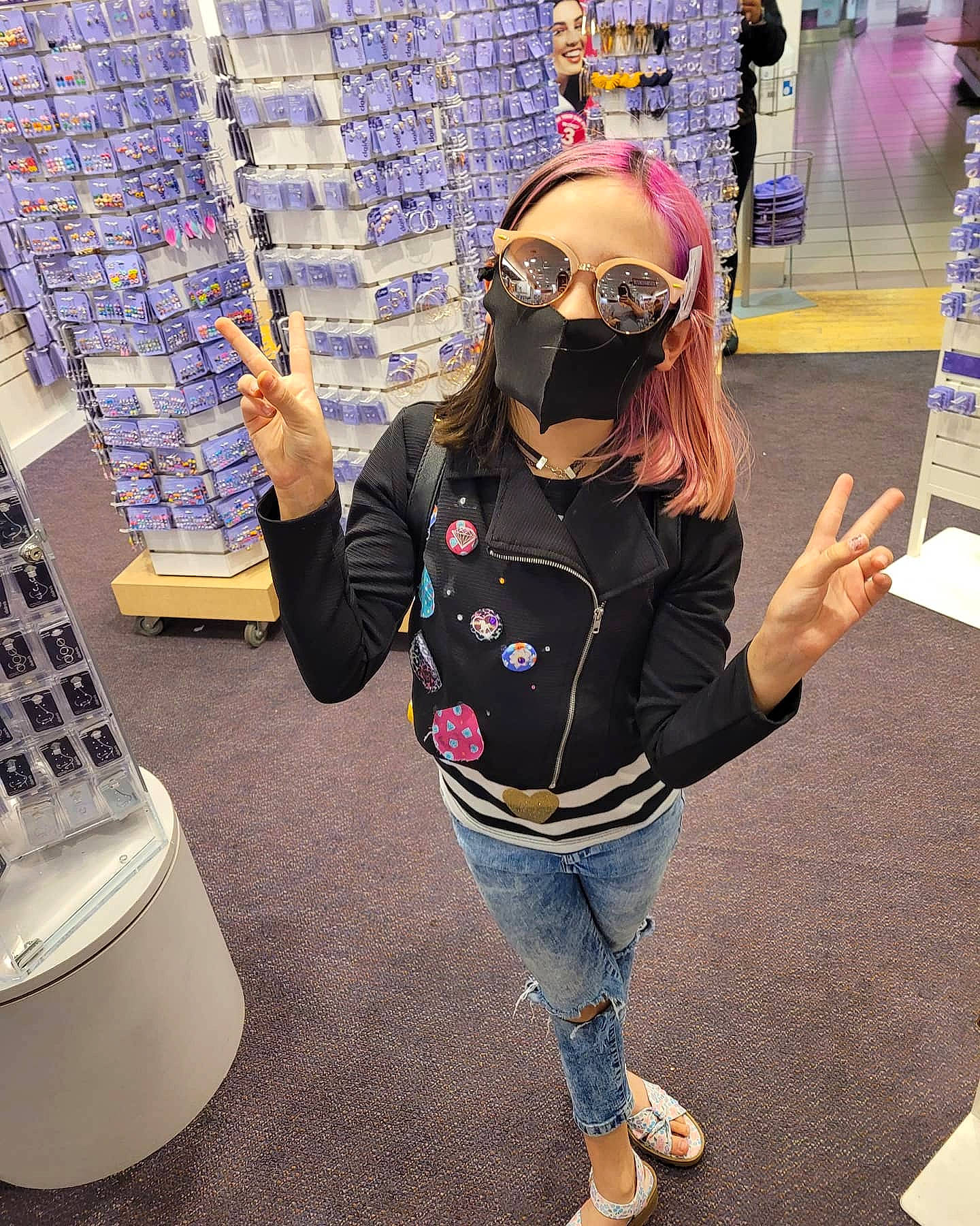 Rylie joined the competition — help win amazing prizes! automotive_design, blue, cap, chest, cool, eyewear, fashion_design, goggles, human_leg, jeans, leg, leisure, person, recreation, shoe, sportswear, street_fashion, sunglasses, thigh, vision_care