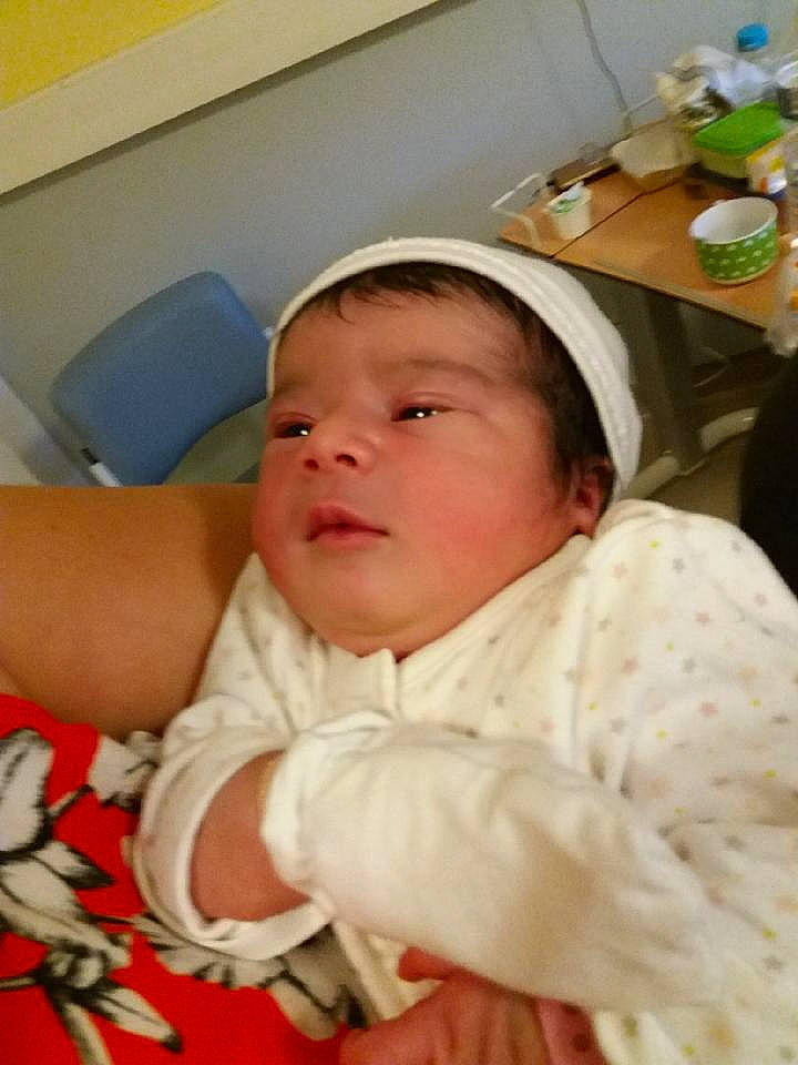 MÉlissa a rejoint le concours — aidez-le/la à gagner de superbes lots ! baby, birth, cheek, child, headwear, person, skin, smile, toddler