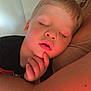 Noam participe au concours pour gagner de l'argent avec cette photo : toddler, child, sleeping, resting, arm, hand, face, blond_hair, indoor, person, closeup, peaceful, skin, casual_clothing, portrait, young_child, nap, comfort, relaxation, human