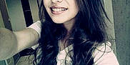 Alice participe au concours pour gagner de l'argent avec cette photo :