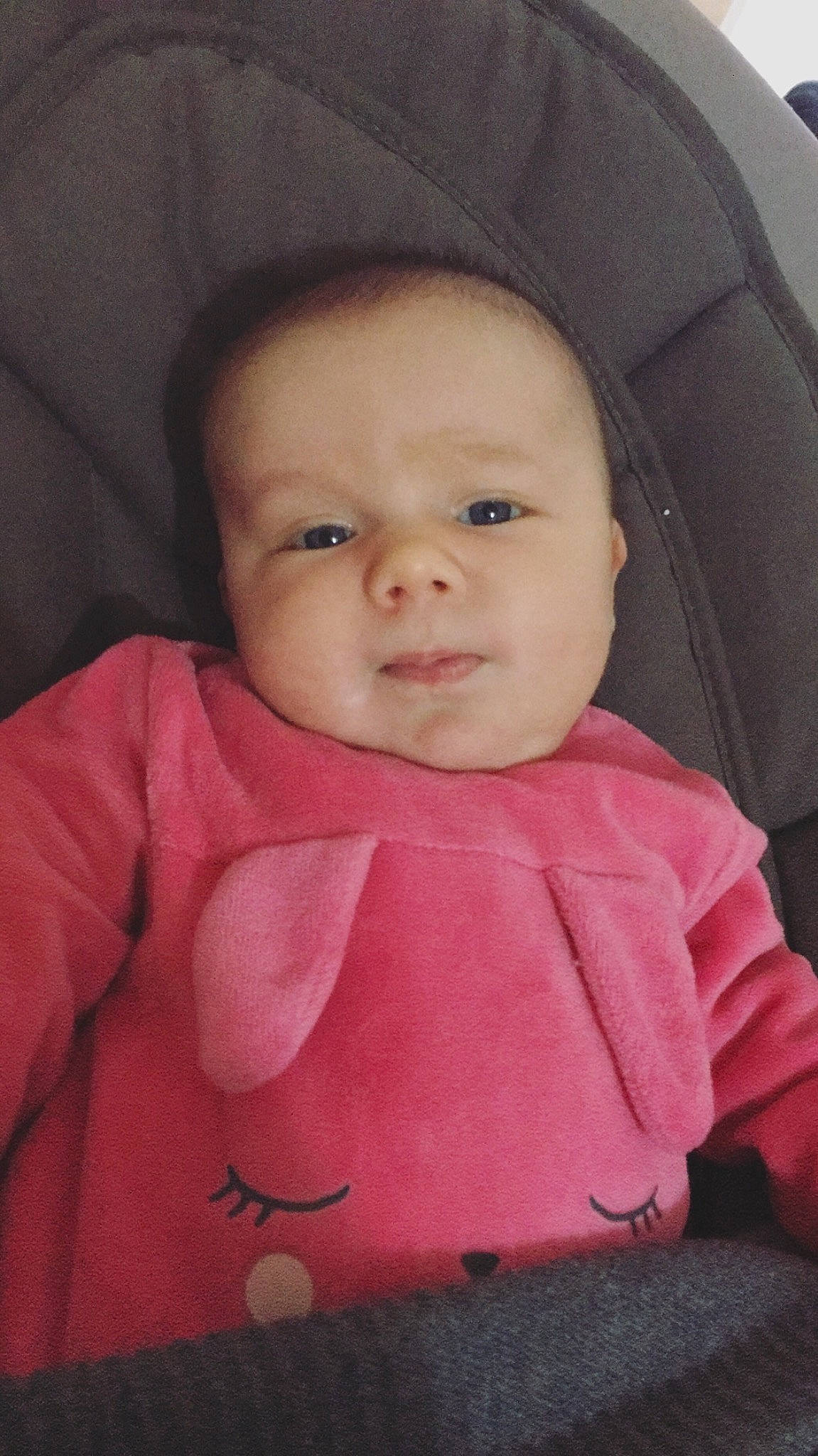 Julya participe au concours pour gagner de l'argent avec cette photo : cheek, child, chin, eye, face, forehead, girl, head, infant, iris, lip, mouth, nose, person, pink, product, skin, smile, toddler