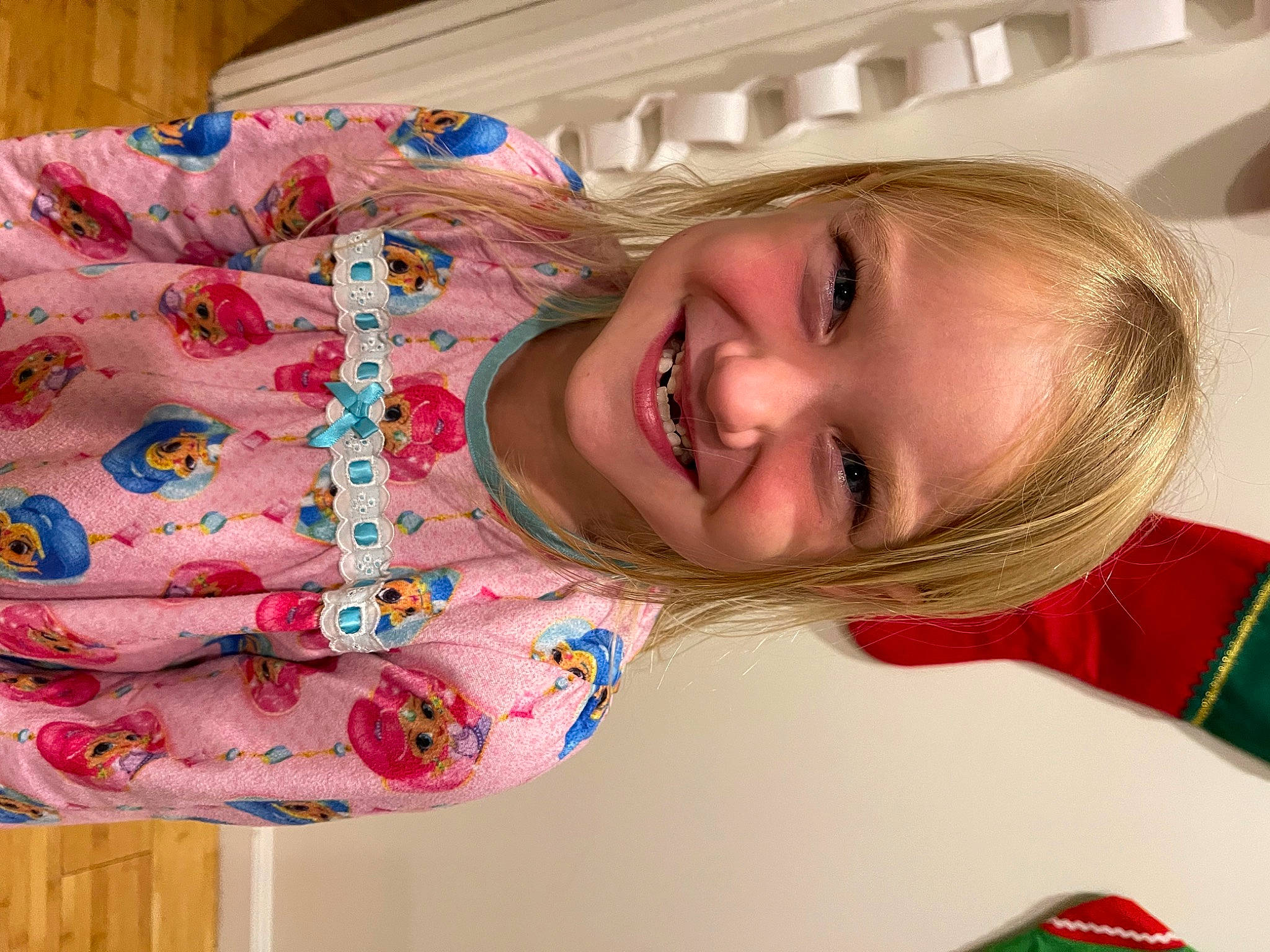 Emily is registered to the contest to win money with this photo: cheek, child, eye, eyelash, facial_expression, fun, happy, iris, joy, lip, mammal, mouth, neck, nose, organ, person, pink, skin, smile, toddler
