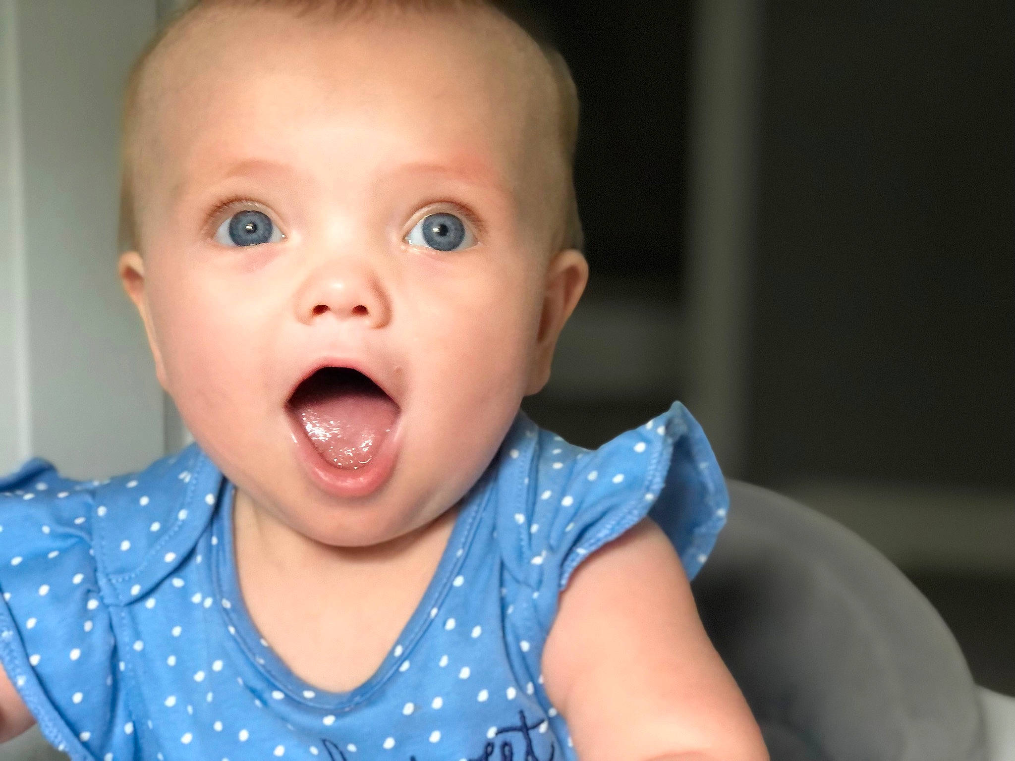 Lucia is registered to the contest to win money with this photo: baby, baby_toddler_clothing, cheek, chin, ear, eye, eyebrow, eyelash, facial_expression, gesture, happy, head, iris, lip, mouth, neck, nose, person, skin, sleeve