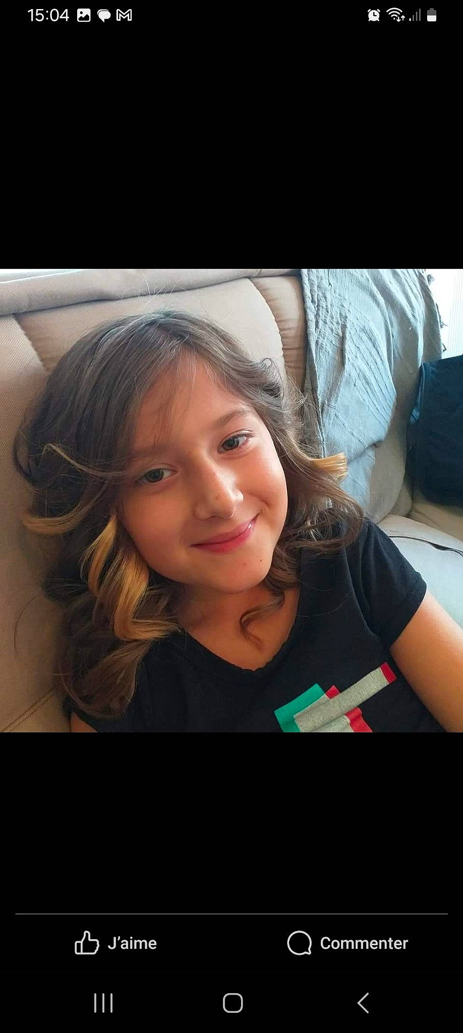 Shanel a rejoint le concours — aidez-le/la à gagner de superbes lots ! black_hair, cheek, chin, cool, ear, eyebrow, eyelash, flash_photography, friendship, hair, happy, iris, jaw, joy, layered_hair, lip, mouth, neck, nose, person