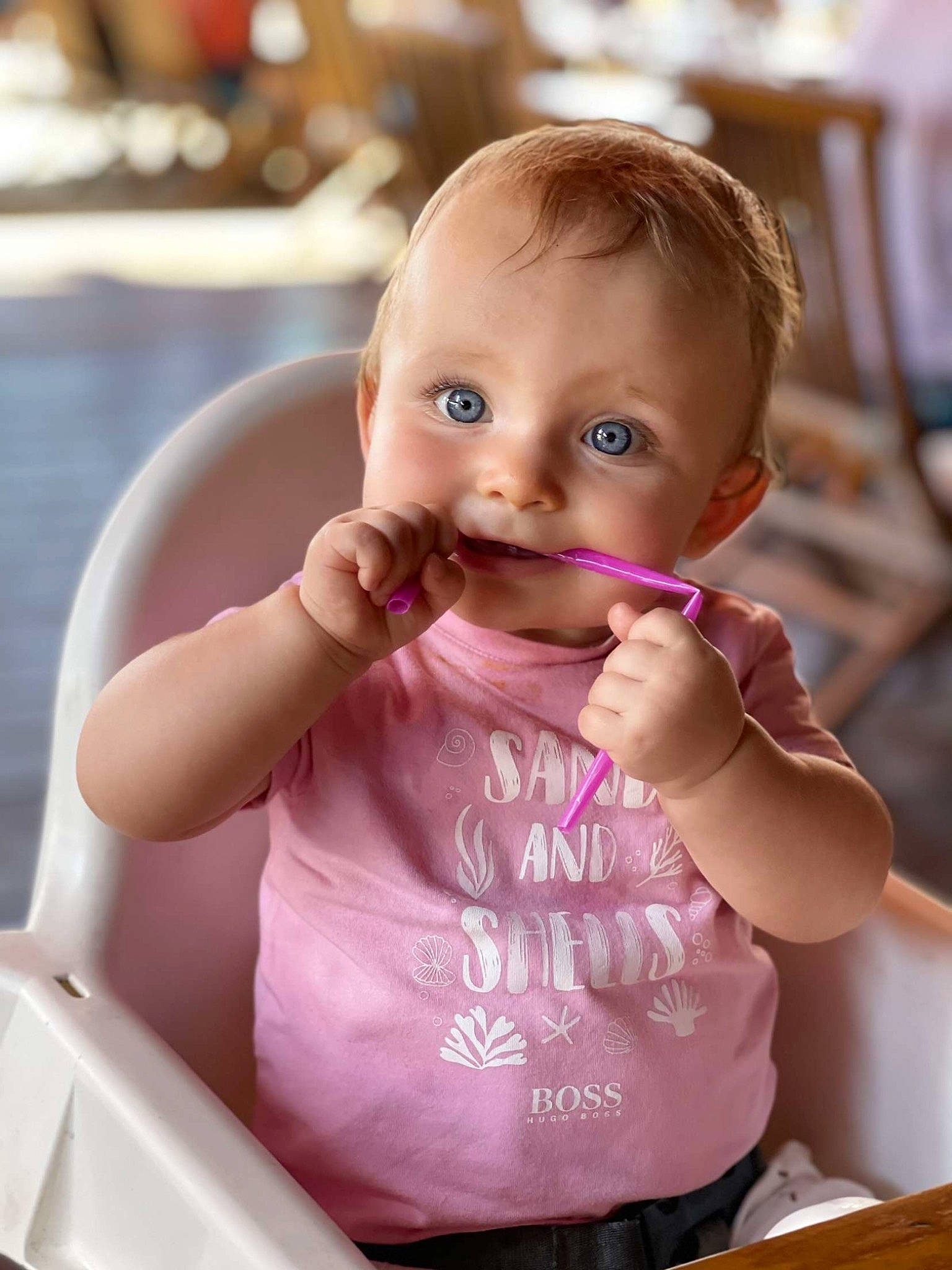 Alba participe au concours pour gagner de l'argent avec cette photo : baby, cheek, chin, drinkware, eye, eyebrow, eyelash, finger, hair, hand, happy, head, iris, lip, mouth, nose, person, pink, skin, standing