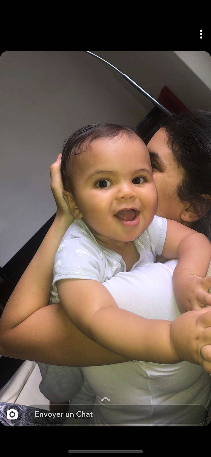 Jassim a rejoint le concours — aidez-le/la à gagner de superbes lots ! arm, baby, cheek, child, face, happy, person, skin, smile, toddler