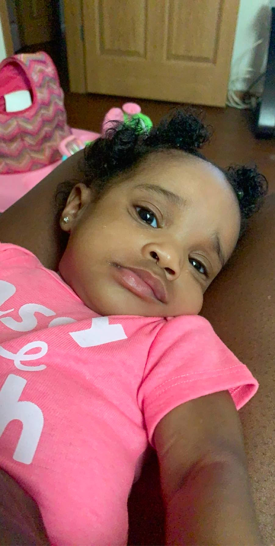 Ka Miya is registered to the contest to win money with this photo: cheek, child, eye, eyebrow, face, forehead, hair, head, lip, mouth, neck, nose, person, pink, skin, toddler