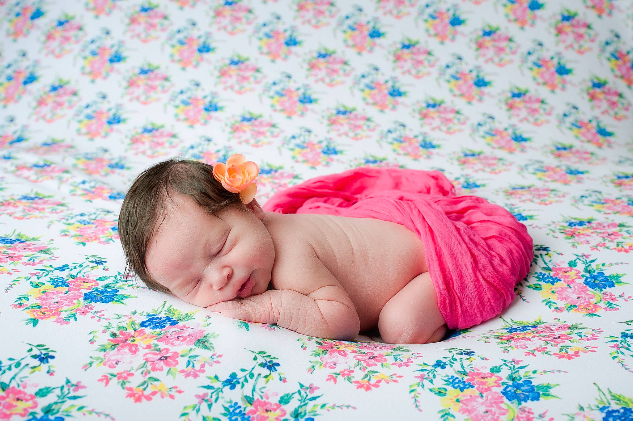 Willow is registered to the contest to win money with this photo: baby, baby_sleeping, baby_toddler_clothing, bedding, bedtime, child, comfort, grass, happy, linens, magenta, nap, pattern, people_in_nature, person, plant, portrait_photography, sleep, textile, thigh