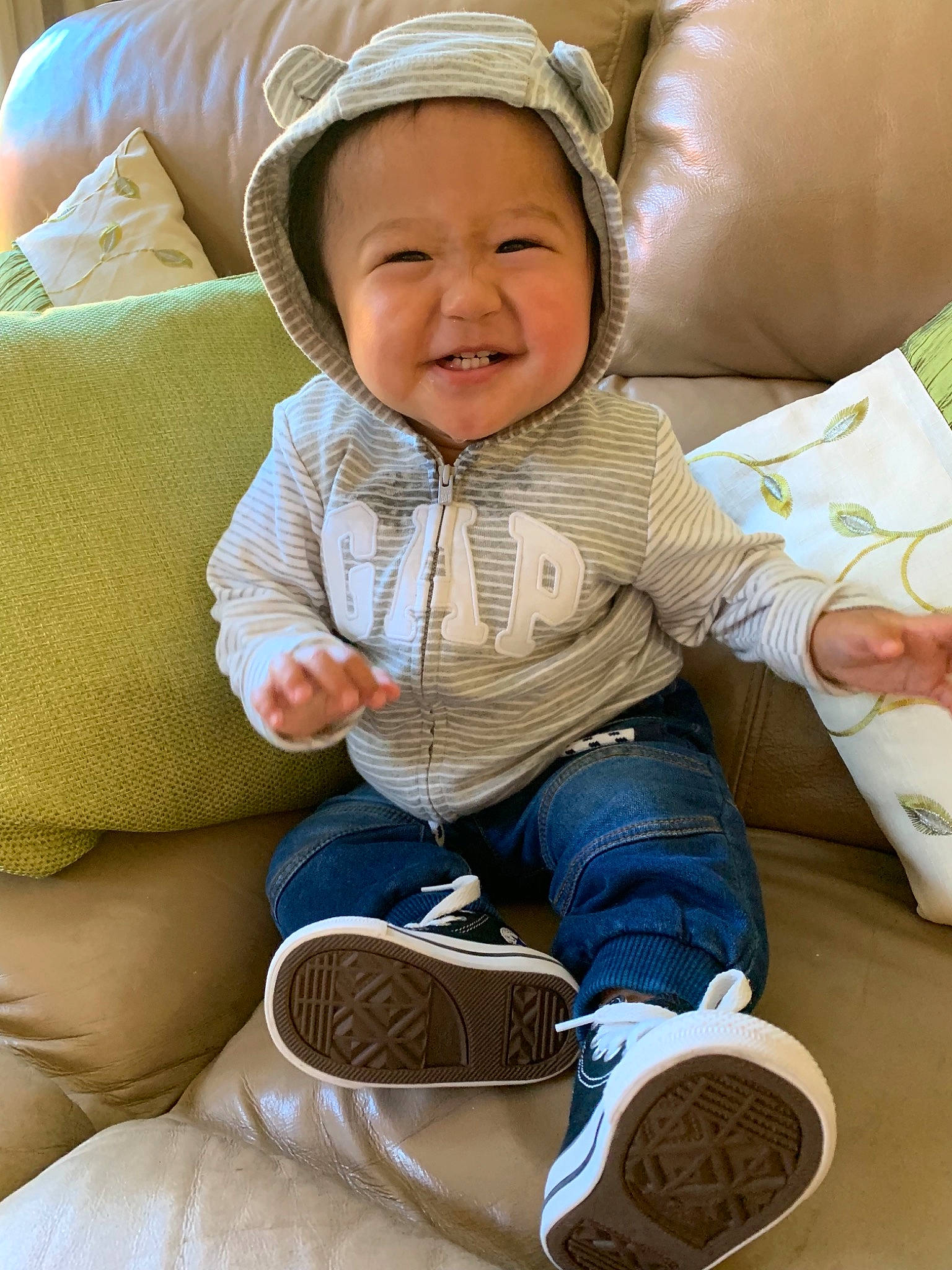 Fraser is registered to the contest to win money with this photo: baby, beige, child, comfort, joy, person, product, sitting, skin, smile, toddler