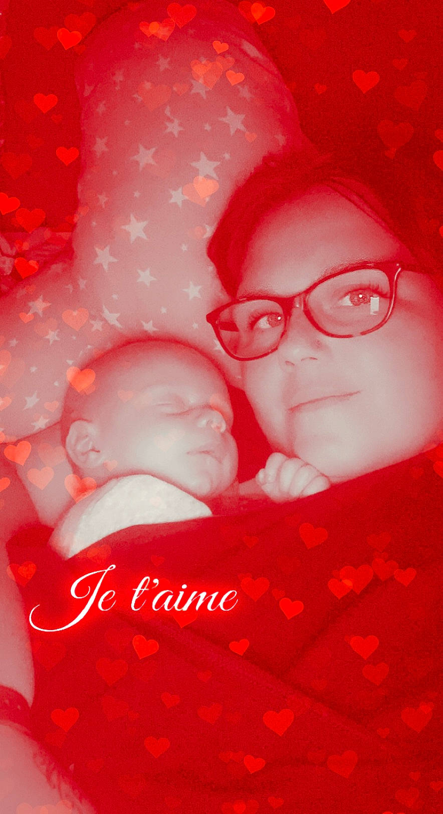 Louy a rejoint le concours — aidez-le/la à gagner de superbes lots ! baby, cheek, child, event, eyewear, face, facial_expression, flash_photography, fun, gesture, glasses, happy, head, human, lip, magenta, person, pink, skin, toddler