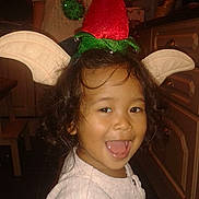 Amiera is registered to the contest to win money with this photo:
