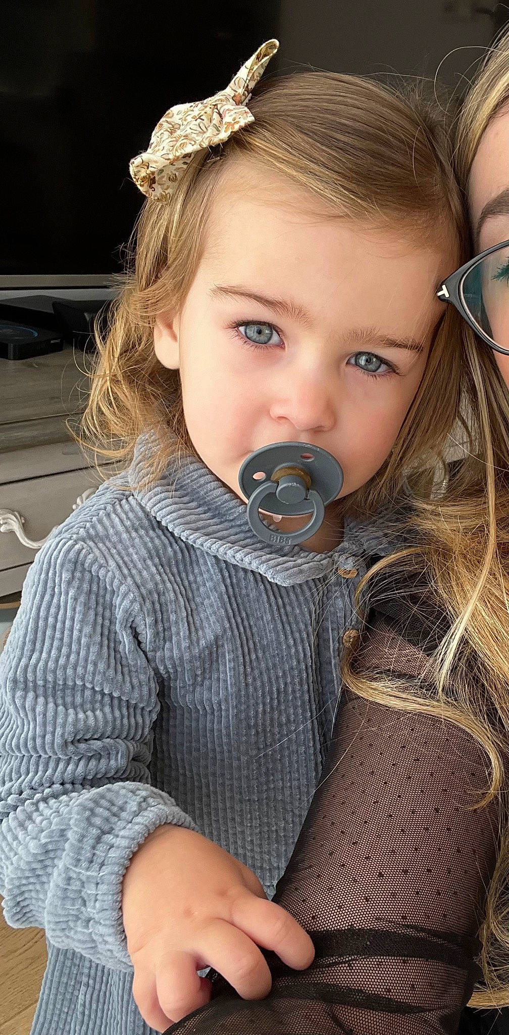 Lea Sophie participe au concours pour gagner de l'argent avec cette photo : cheek, chin, clothing, ear, eye, eyebrow, eyelash, flash_photography, hair, hairstyle, happy, head, iris, lip, neck, nose, organ, outerwear, person, skin