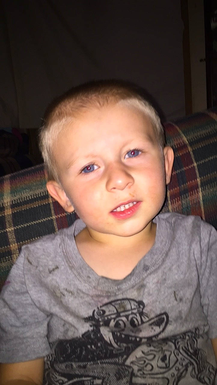 Gunner is registered to the contest to win money with this photo: cheek, child, chin, ear, eye, eyebrow, face, facial_expression, forehead, hair, hairstyle, head, iris, lip, nose, organ, person, skin, smile, toddler