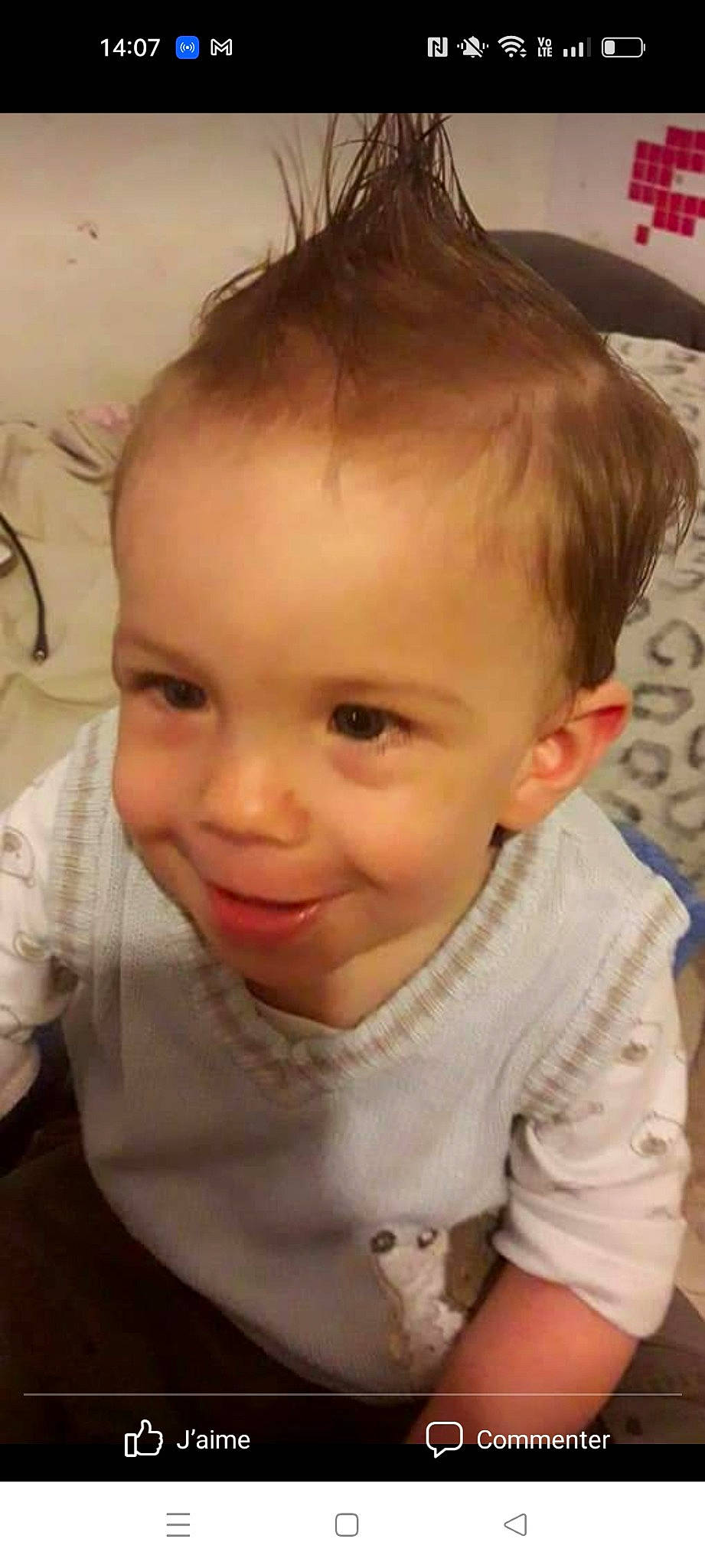 Owen a rejoint le concours — aidez-le/la à gagner de superbes lots ! baby_toddler_clothing, cheek, chin, clothing, ear, eye, eyebrow, eyelash, face, forehead, hairstyle, iris, lip, mammal, mouth, neck, nose, person, skin, sleeve