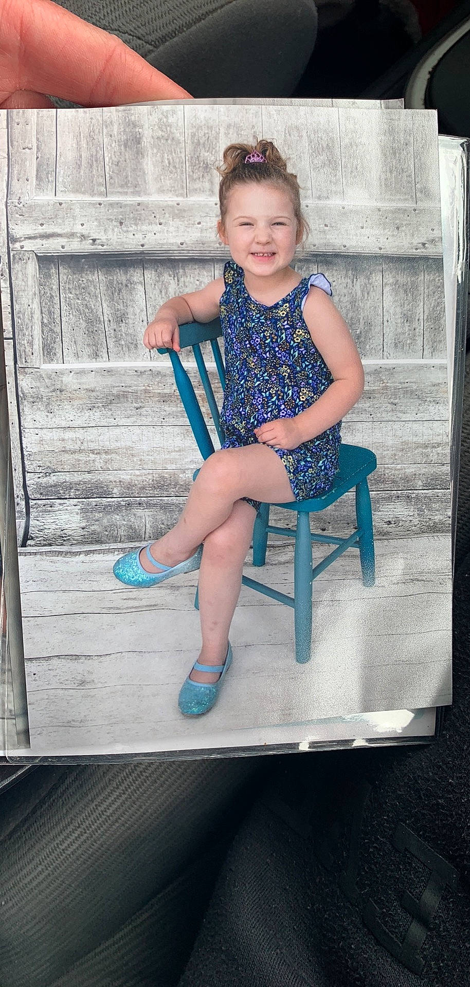 Autumn-rose is registered to the contest to win money with this photo: azure, baby_toddler_clothing, dress, electric_blue, fashion_design, flash_photography, happy, human_leg, joint, joy, knee, leg, leisure, magenta, person, pink, shoe, shoulder, smile, standing