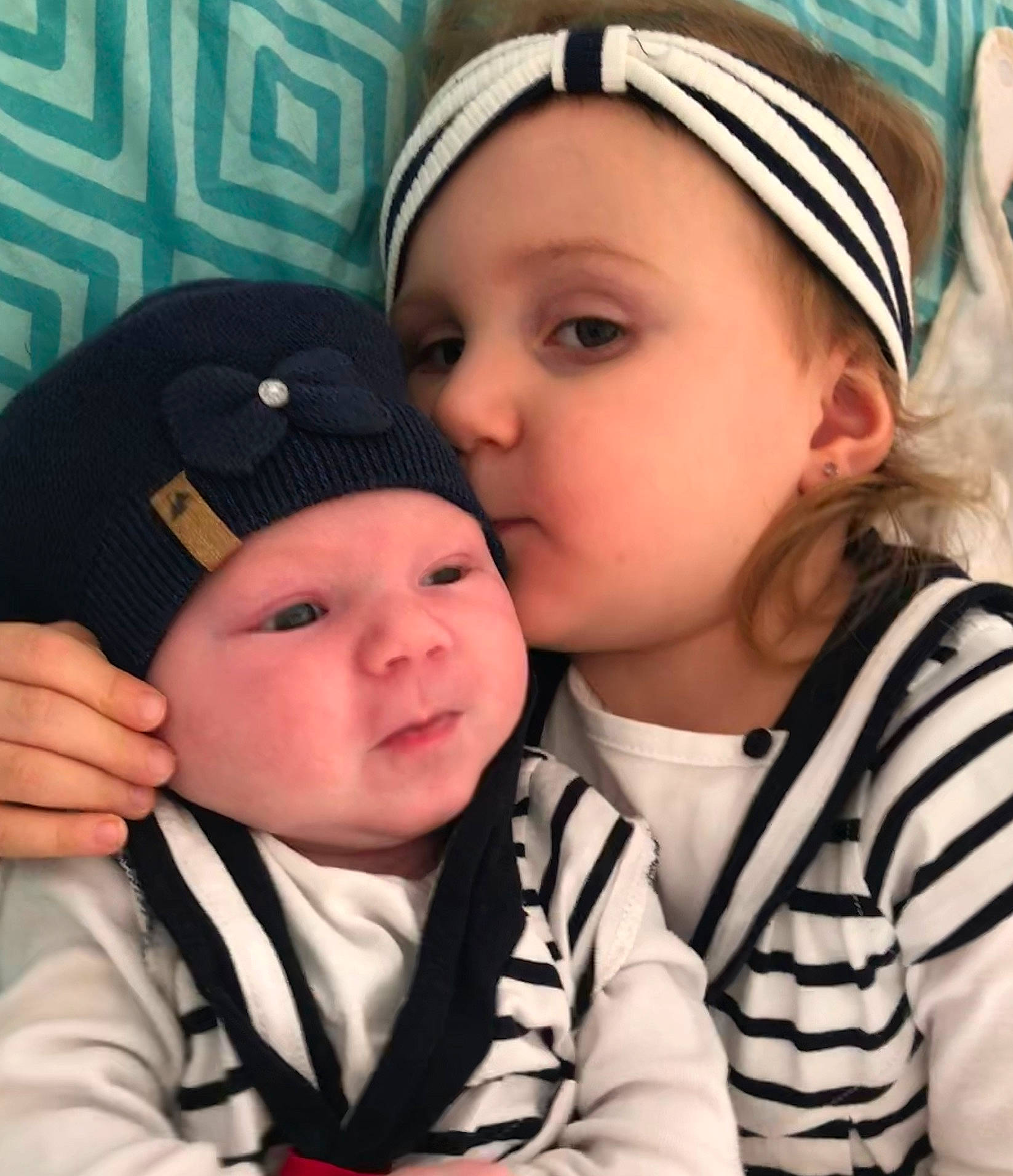 Cyana a rejoint le concours — aidez-le/la à gagner de superbes lots ! baby, baby_toddler_clothing, cap, cheek, child, chin, clothing, cool, eye, eyebrow, face, fun, gesture, happy, headgear, headwear, lip, nose, outerwear, person