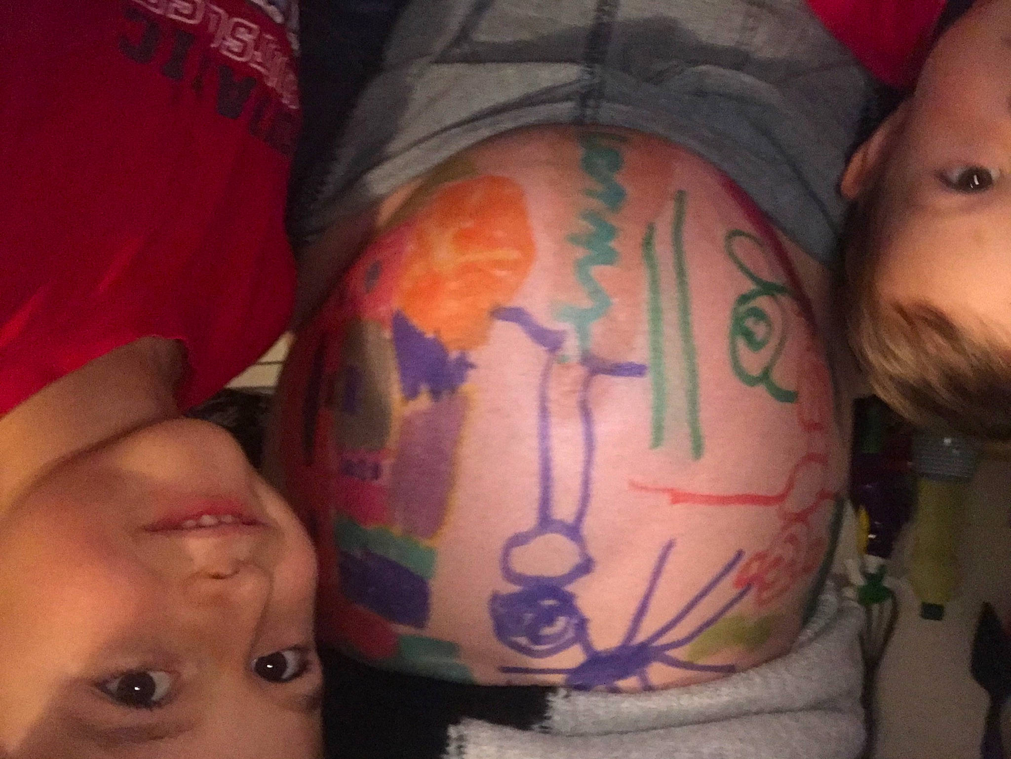 Lenny participe au concours pour gagner de l'argent avec cette photo : arm, cheek, cool, face, flesh, forehead, head, headwear, joy, person, tattoo, tattoo_artist