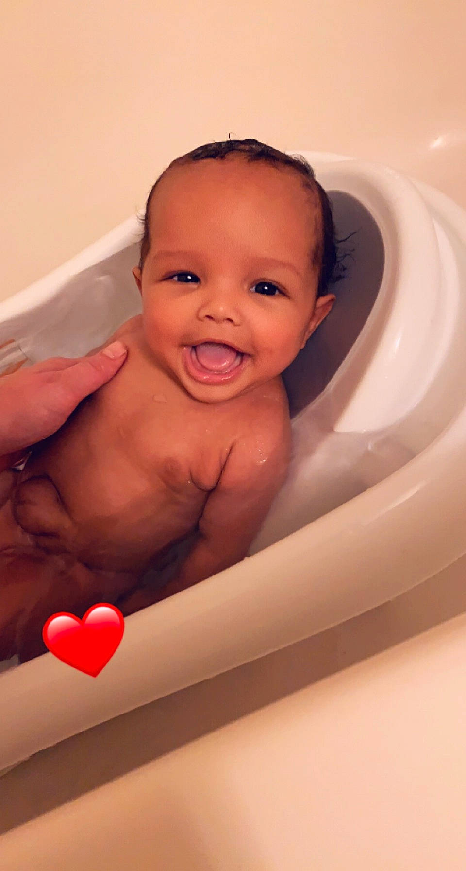 Avah joined the competition — help win amazing prizes! baby, baby_bathing, bathing, bathroom, bathtub, cheek, chest, eye, eyelash, fluid, happy, iris, joy, lip, nose, person, plumbing, product, skin, smile