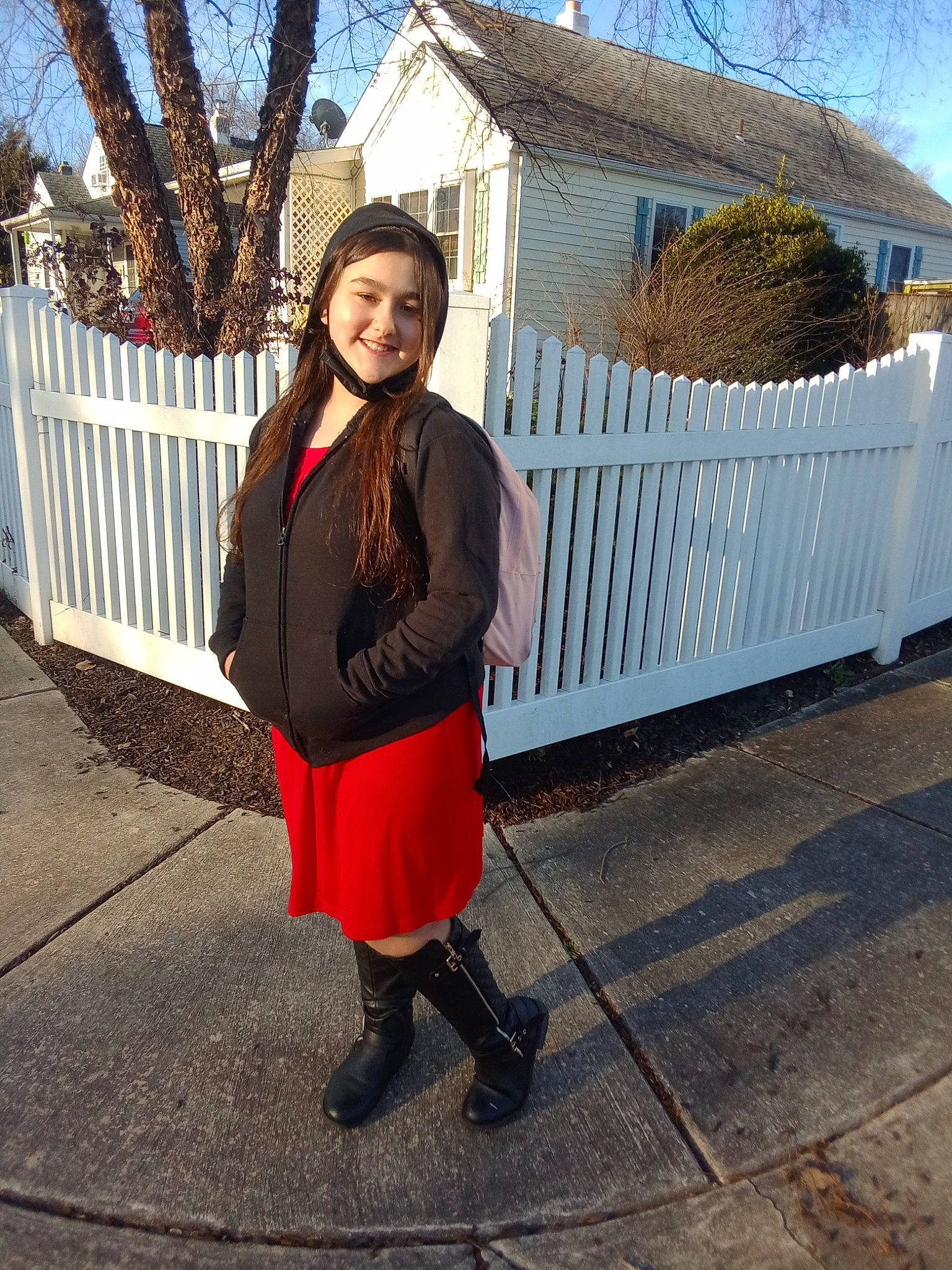 Megan joined the competition — help win amazing prizes! bag, electric_blue, eyewear, fashion_design, fence, formal_wear, fur, house, joy, knee, leisure, luggage_and_bags, pattern, person, plant, sky, sleeve, smile, travel, tree