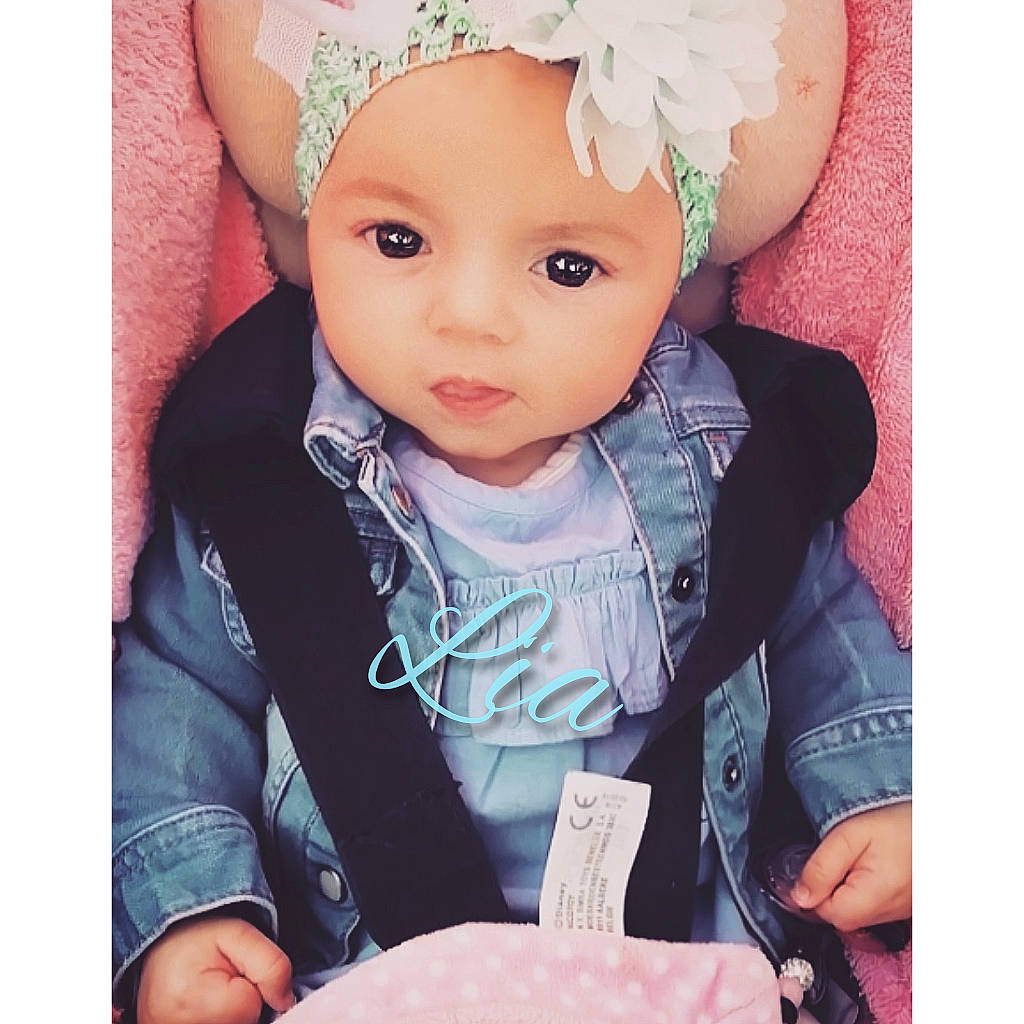 Lïa participe au concours pour gagner de l'argent avec cette photo :