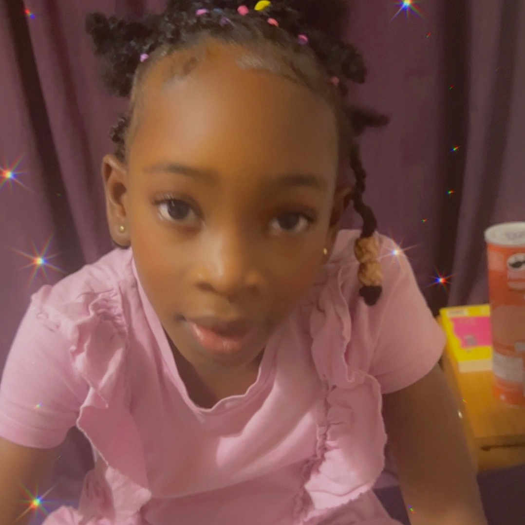 Fadesikemi is registered to the contest to win money with this photo: accessories, applique, architecture, balloon, bathroom, birthdaycake, blackhair, blouse, bodypart, bubble, building, cake, child, clothing, confetti, couch, crawling, crayon, cream, curtain