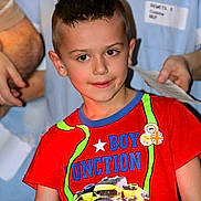 Raphaël a rejoint le concours — aidez-le/la à gagner de superbes lots !