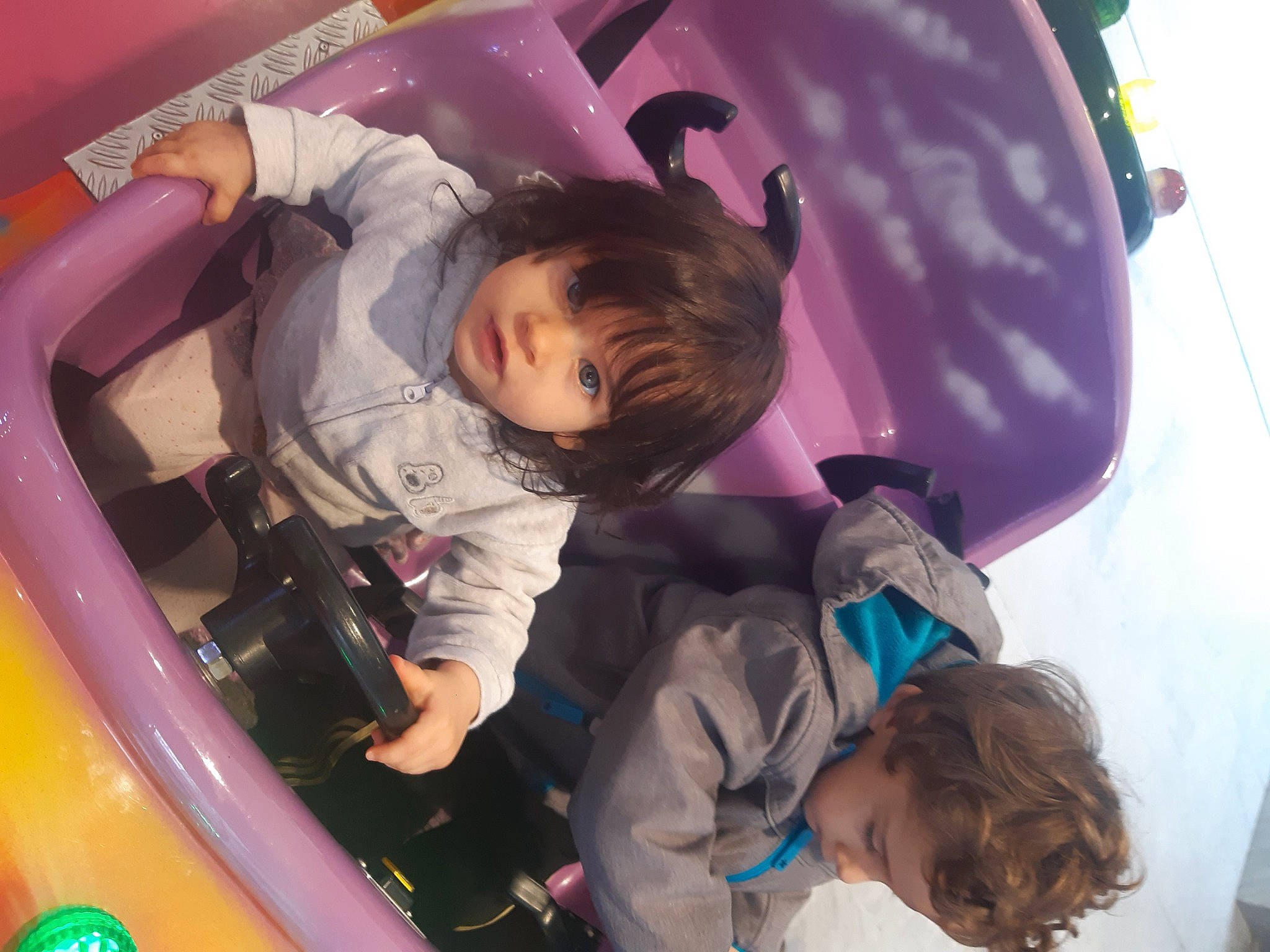 Lyliana participe au concours pour gagner de l'argent avec cette photo : baby, baby_toddler_clothing, child, city, comfort, event, fun, leisure, magenta, mouth, outdoor_play_equipment, people, person, pink, play, playground, purple, recreation, snapshot, toddler