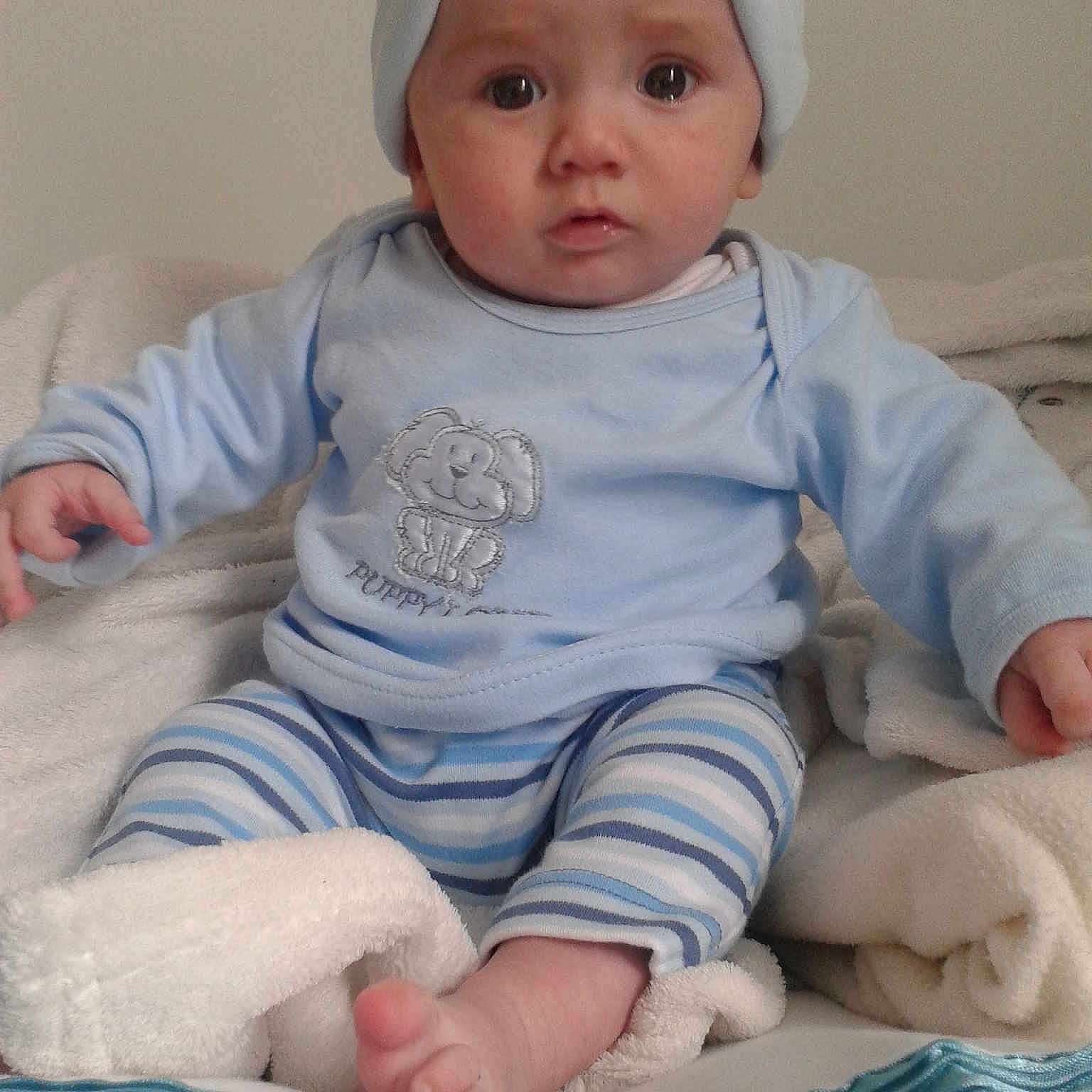 Enzo Japp Morais is registered to the contest to win money with this photo: