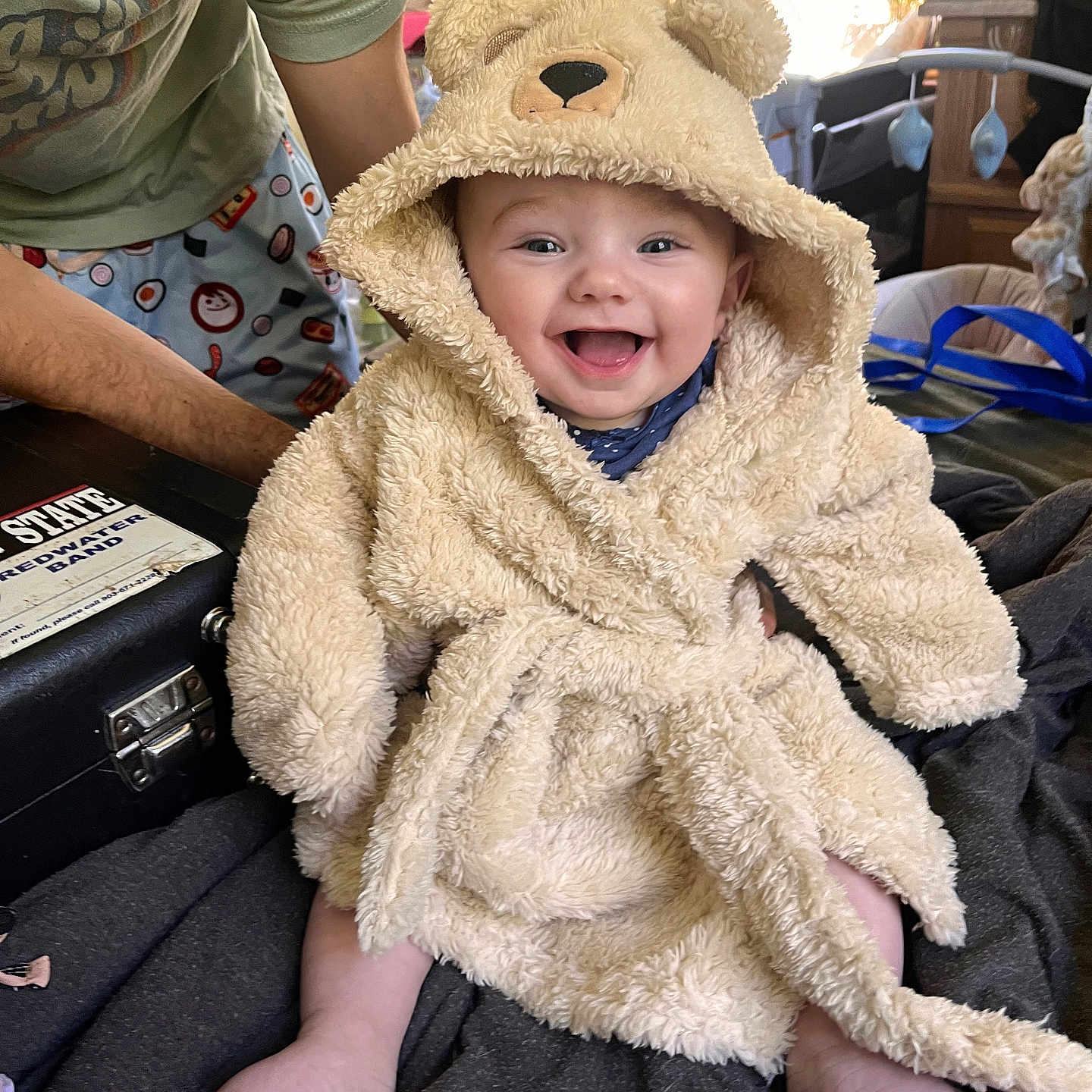 Bonnibelle joined the competition — help win amazing prizes! accessories, baby, bag, blanket, bodypart, bonnet, cap, clothing, face, finger, hand, handbag, happy, hat, head, hood, person, photography, portrait, towel